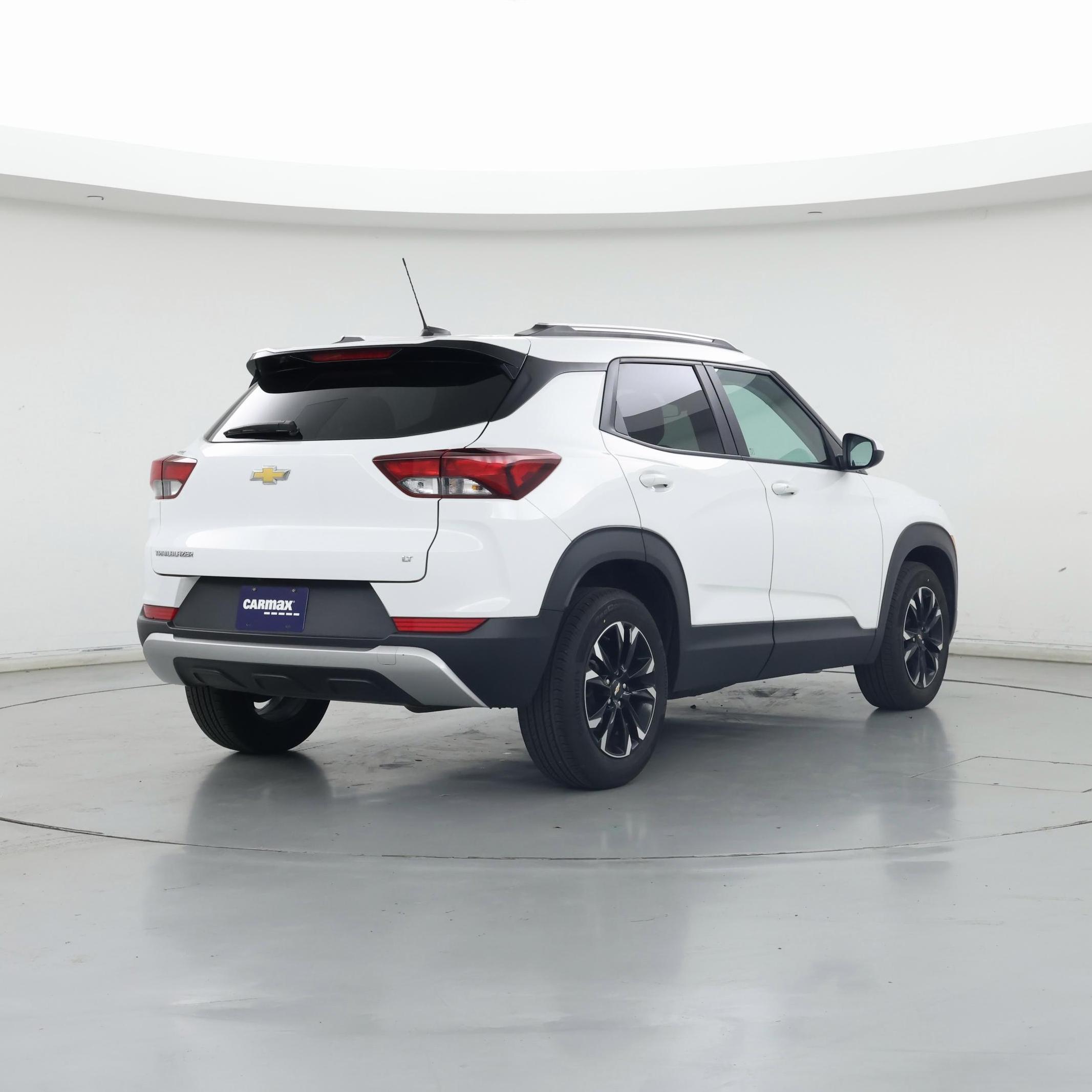 Thumbnail: 2023 Chevrolet TrailBlazer - 8