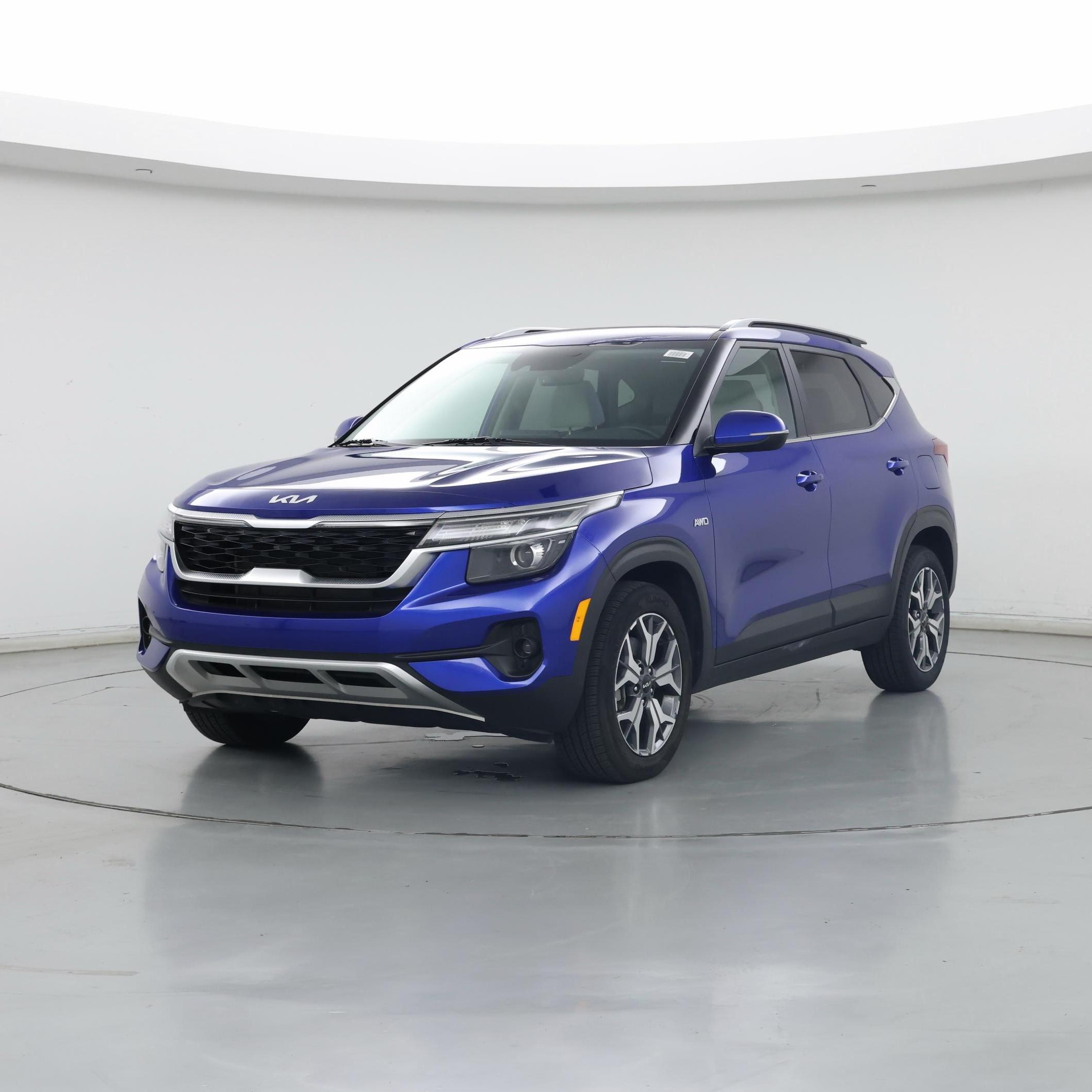 Thumbnail: 2022 Kia Seltos - 4