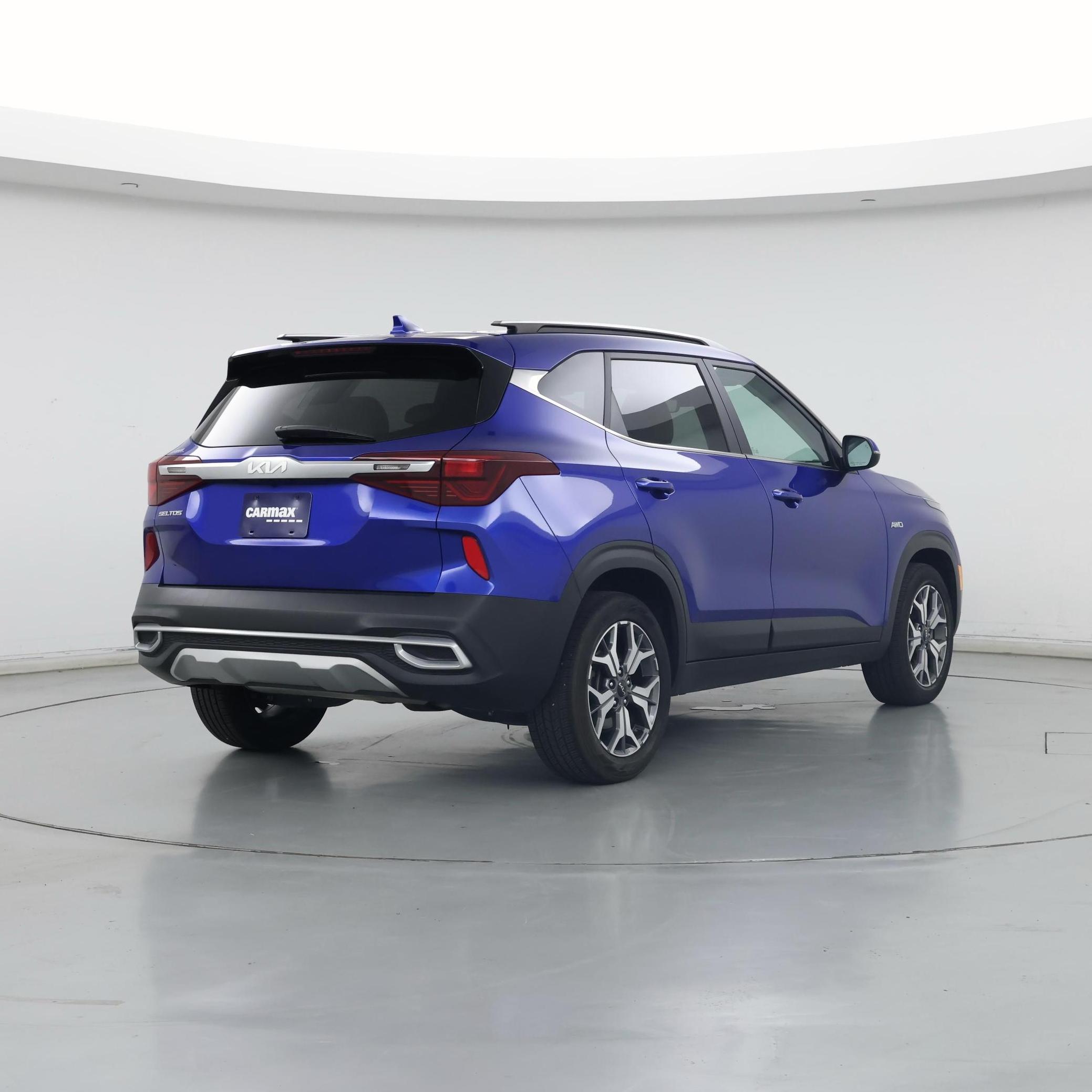 Thumbnail: 2022 Kia Seltos - 8