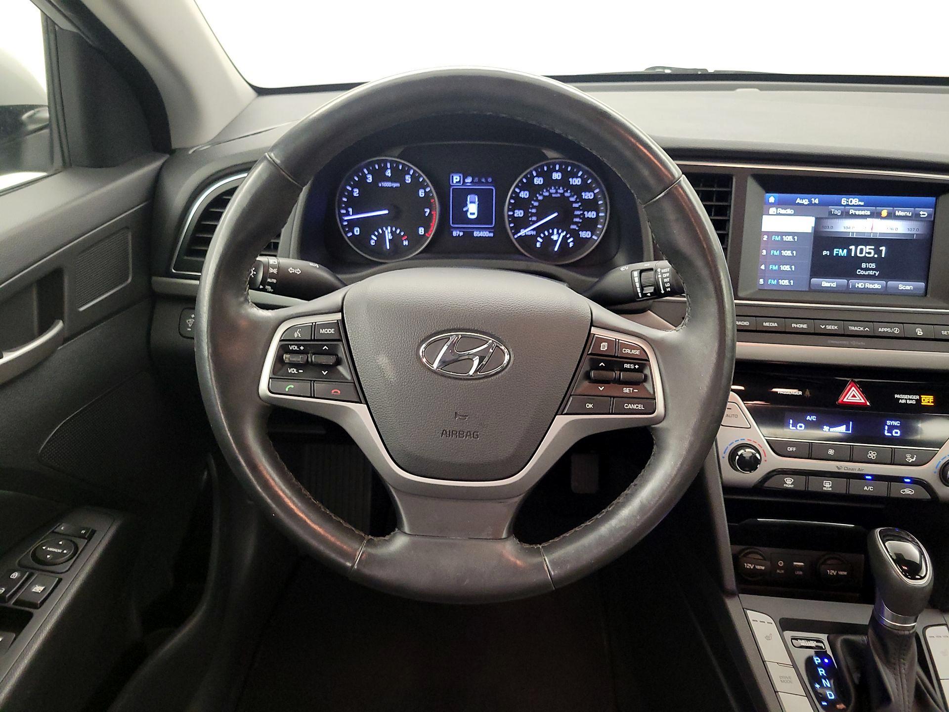 Thumbnail: 2017 Hyundai Elantra - 10