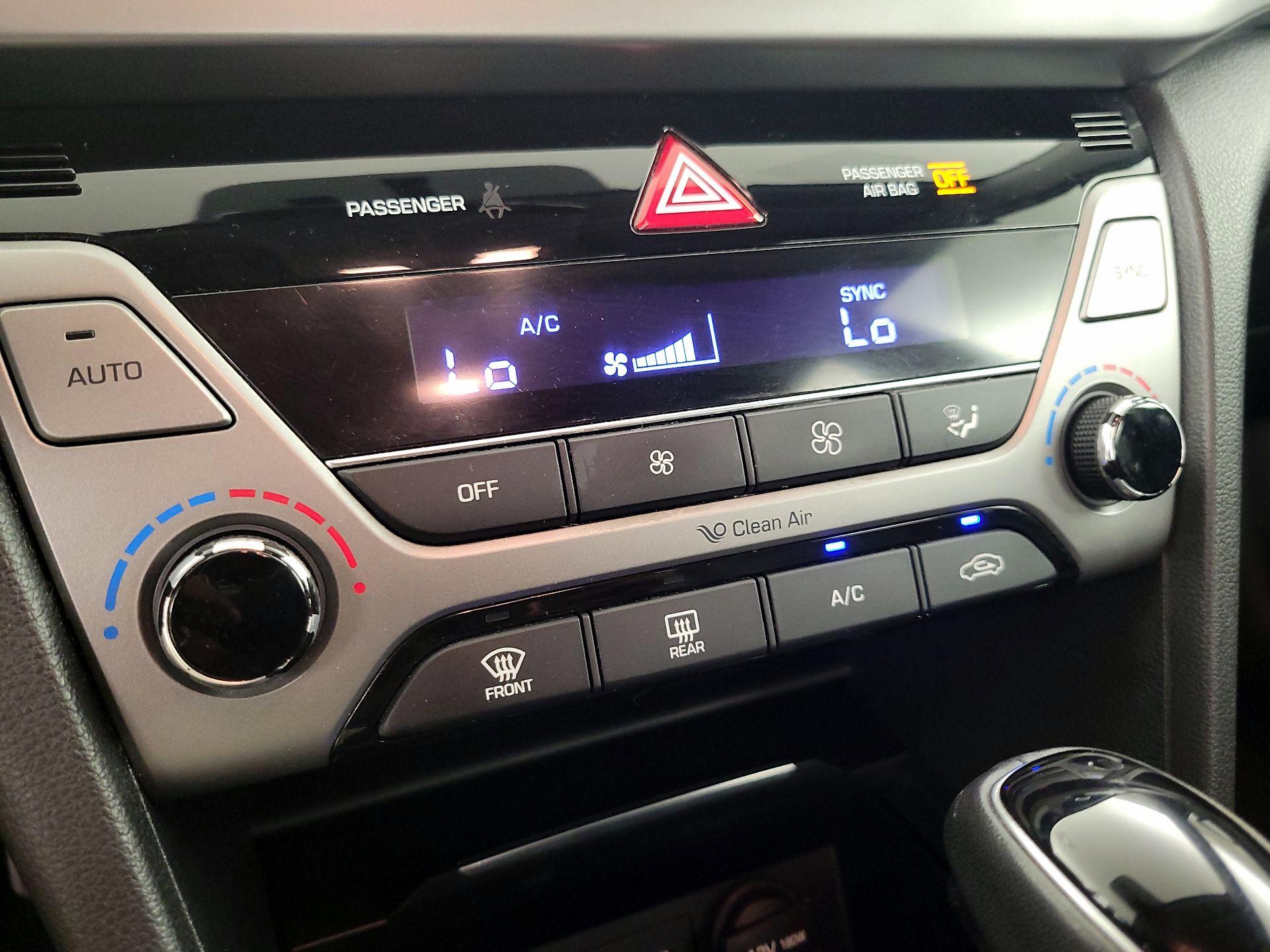 Thumbnail: 2017 Hyundai Elantra - 16
