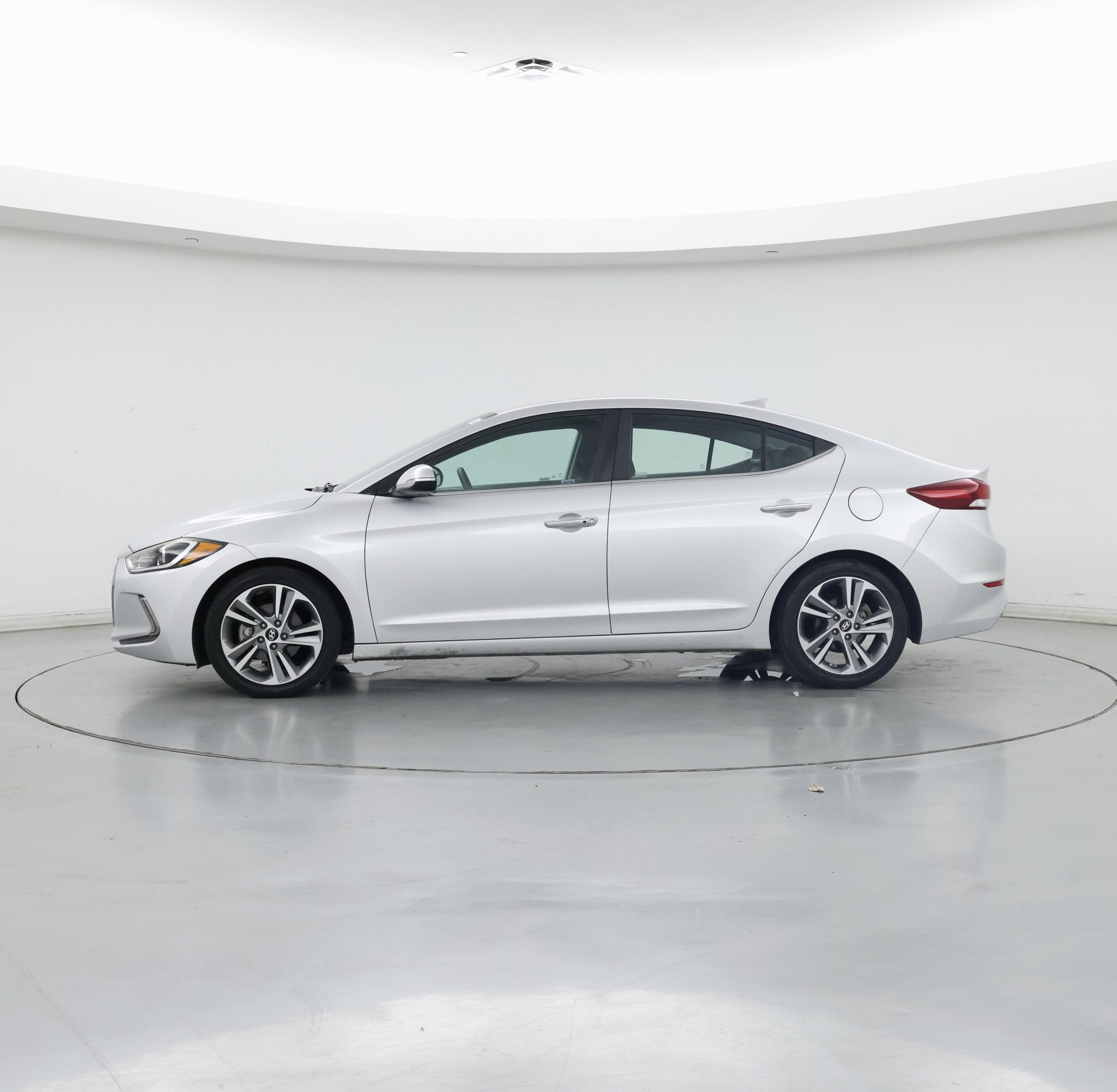 Thumbnail: 2017 Hyundai Elantra - 3