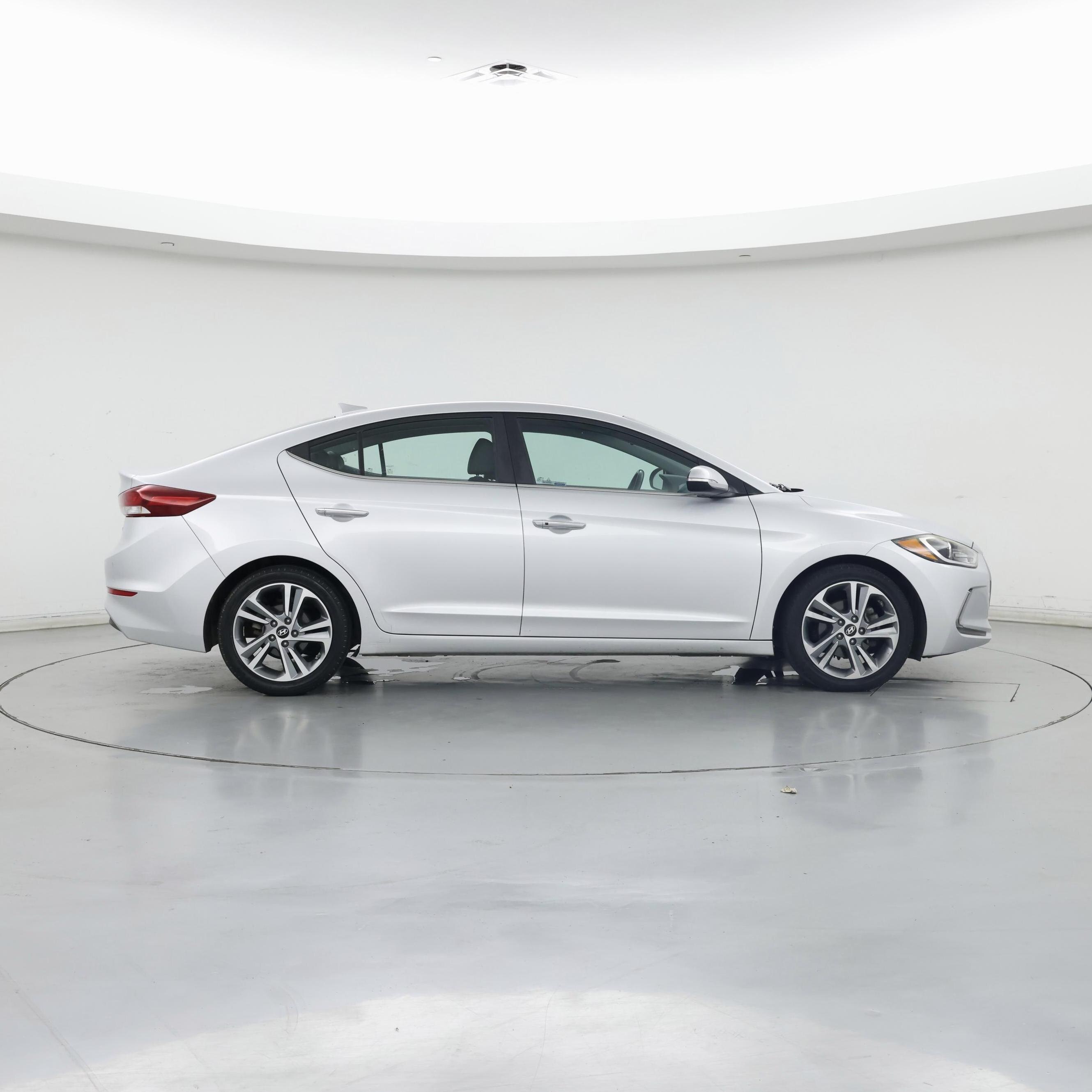 Thumbnail: 2017 Hyundai Elantra - 7