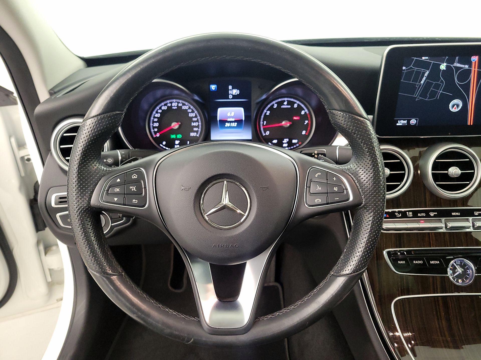 Thumbnail: 2015 Mercedes-Benz C-Class - 10
