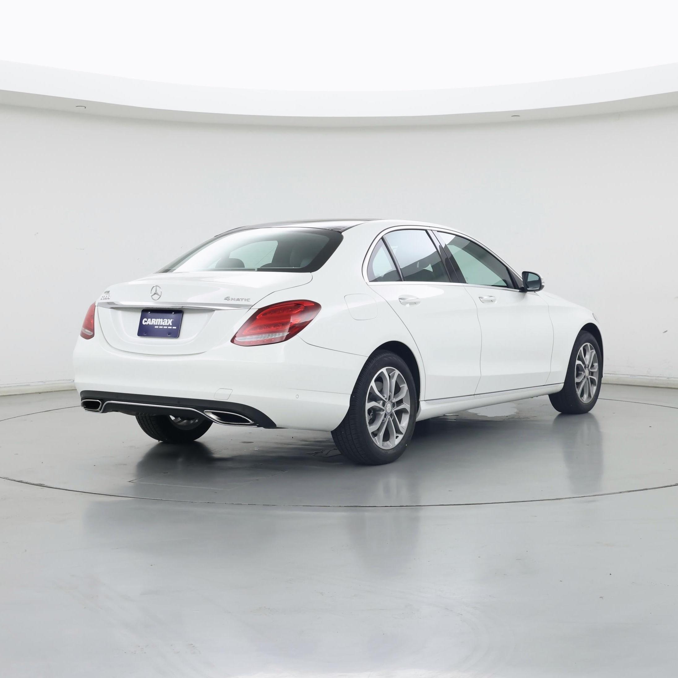 Thumbnail: 2015 Mercedes-Benz C-Class - 8
