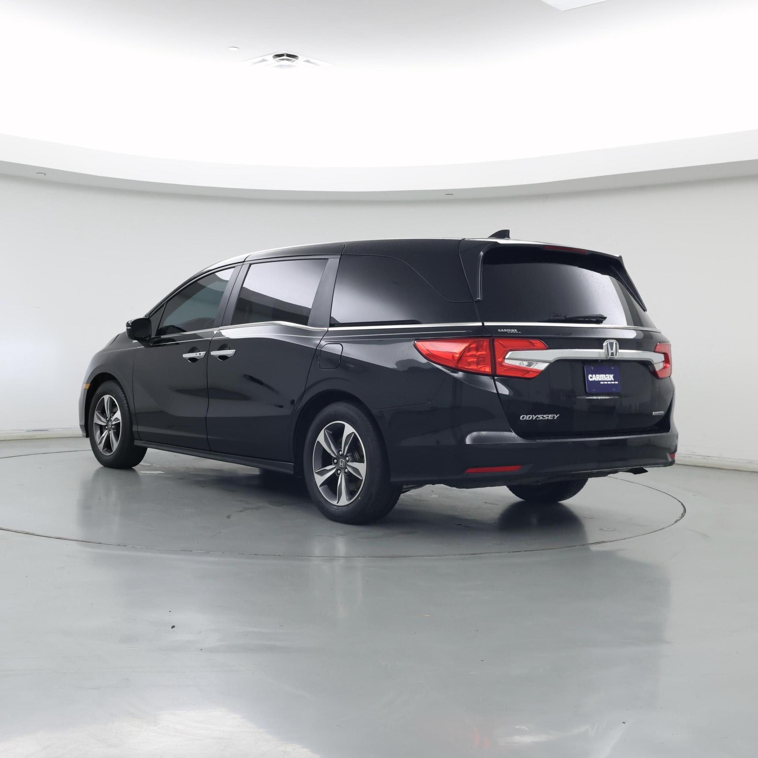 Thumbnail: 2018 Honda Odyssey - 2