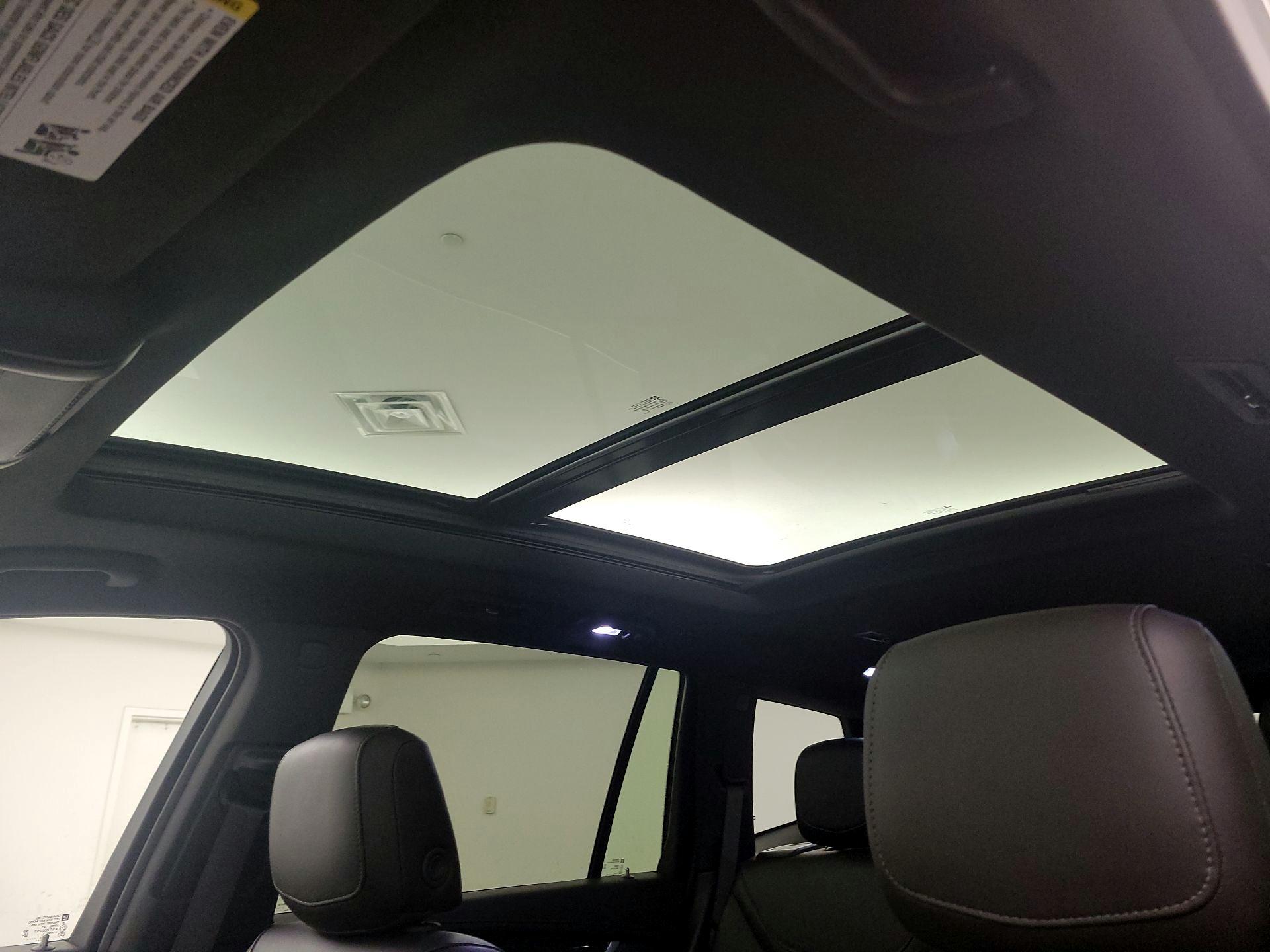 Thumbnail: 2023 Cadillac XT6 - 20