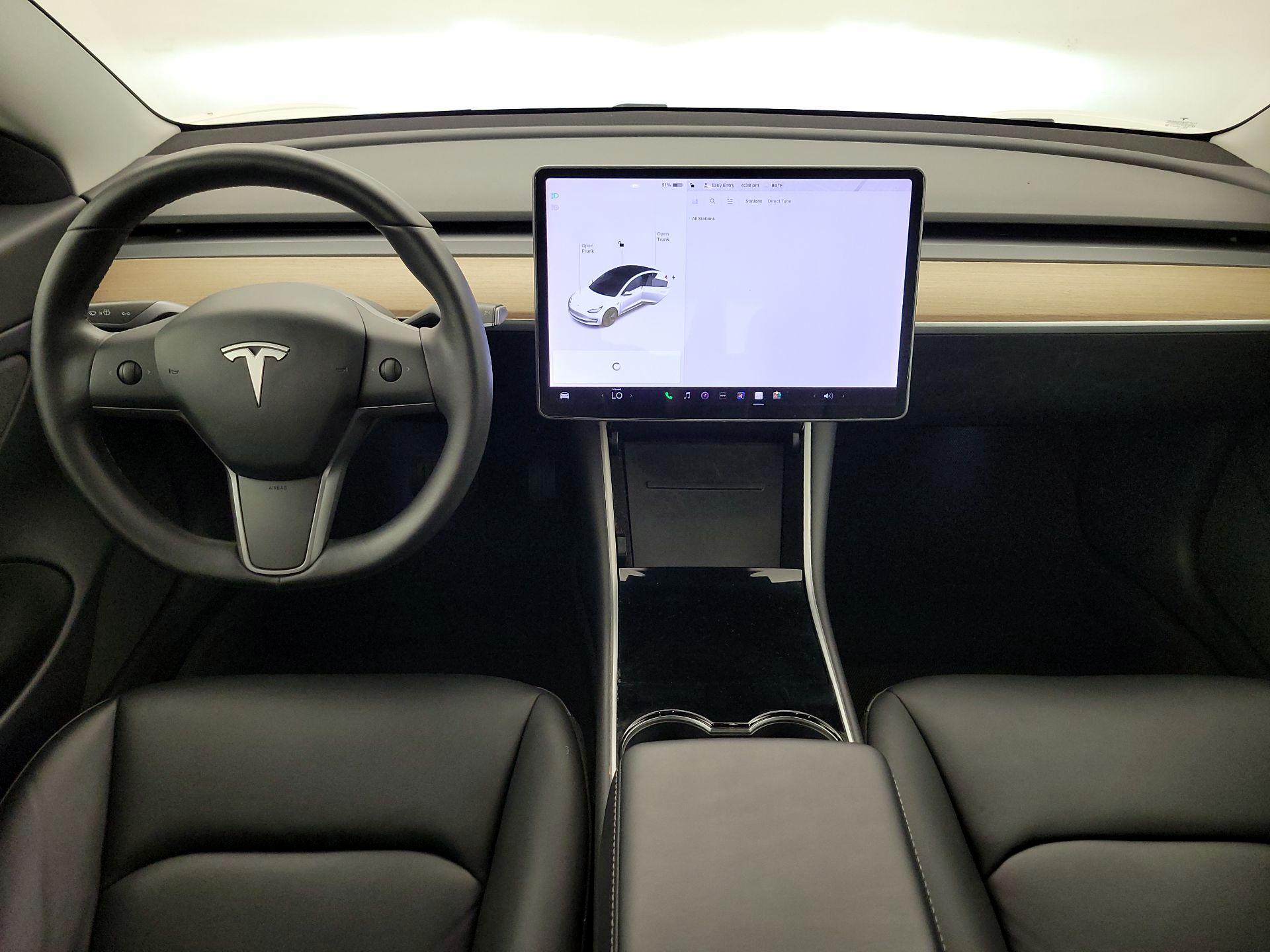 Thumbnail: 2020 Tesla Model 3 - 9