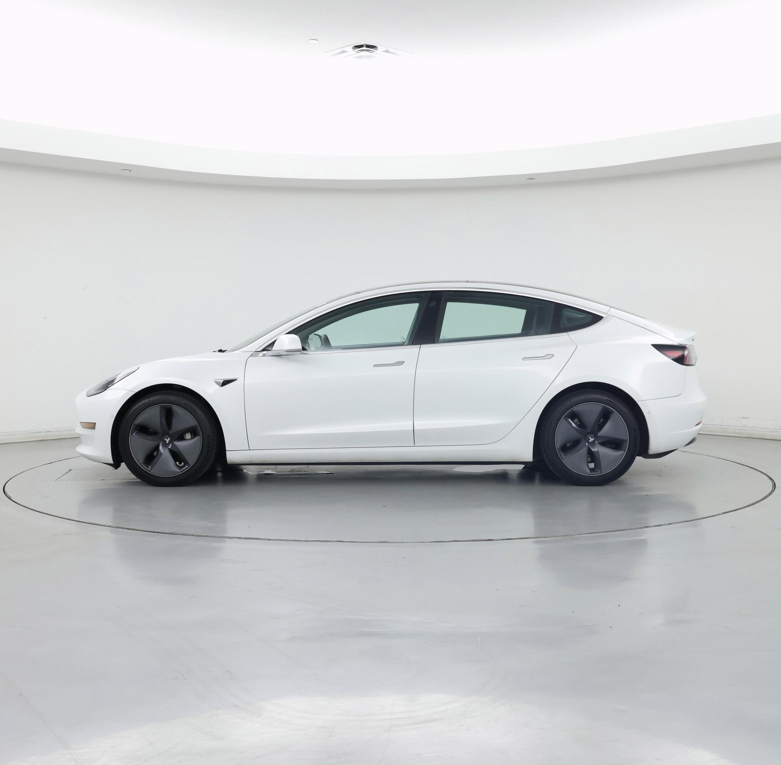 Thumbnail: 2020 Tesla Model 3 - 3