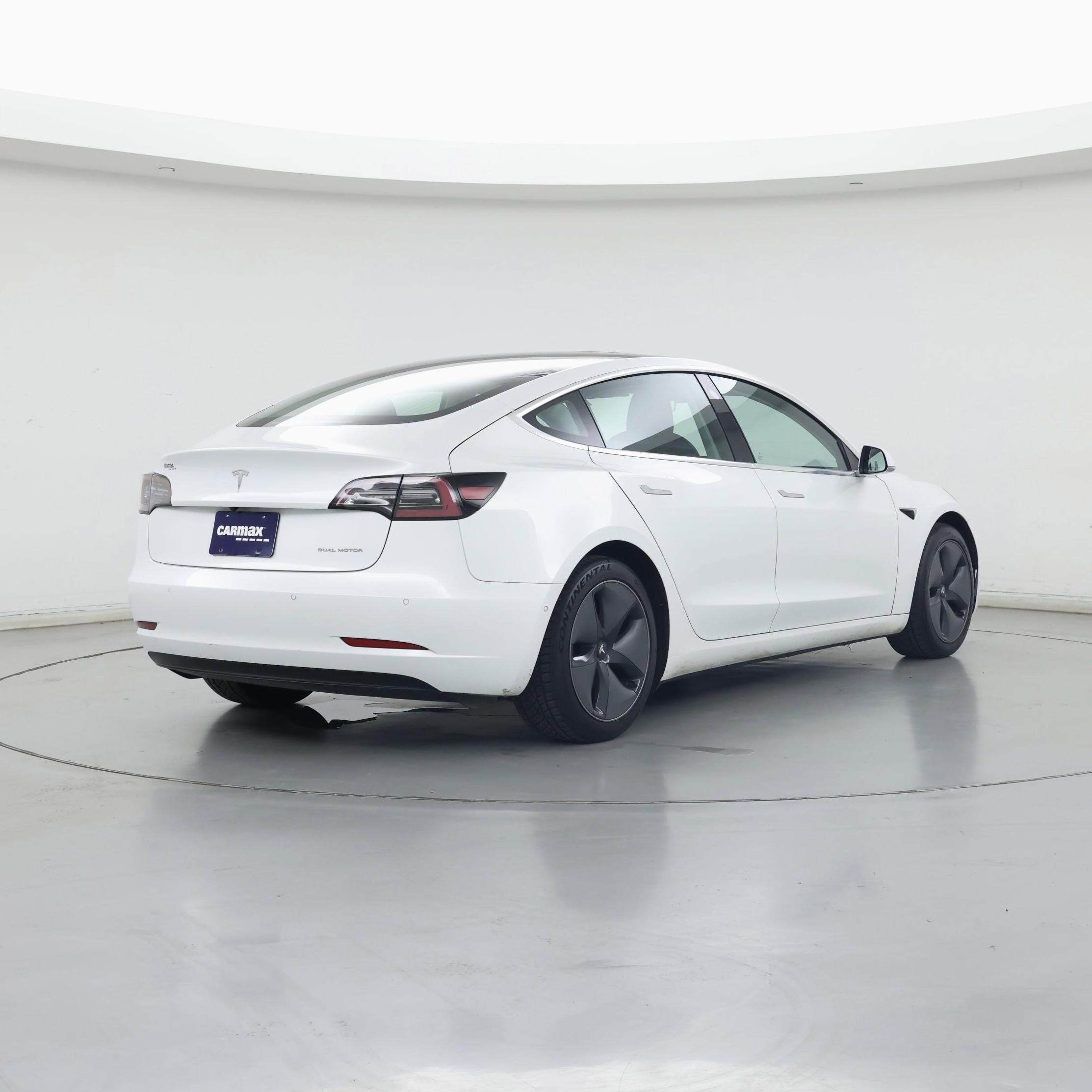 Thumbnail: 2020 Tesla Model 3 - 8