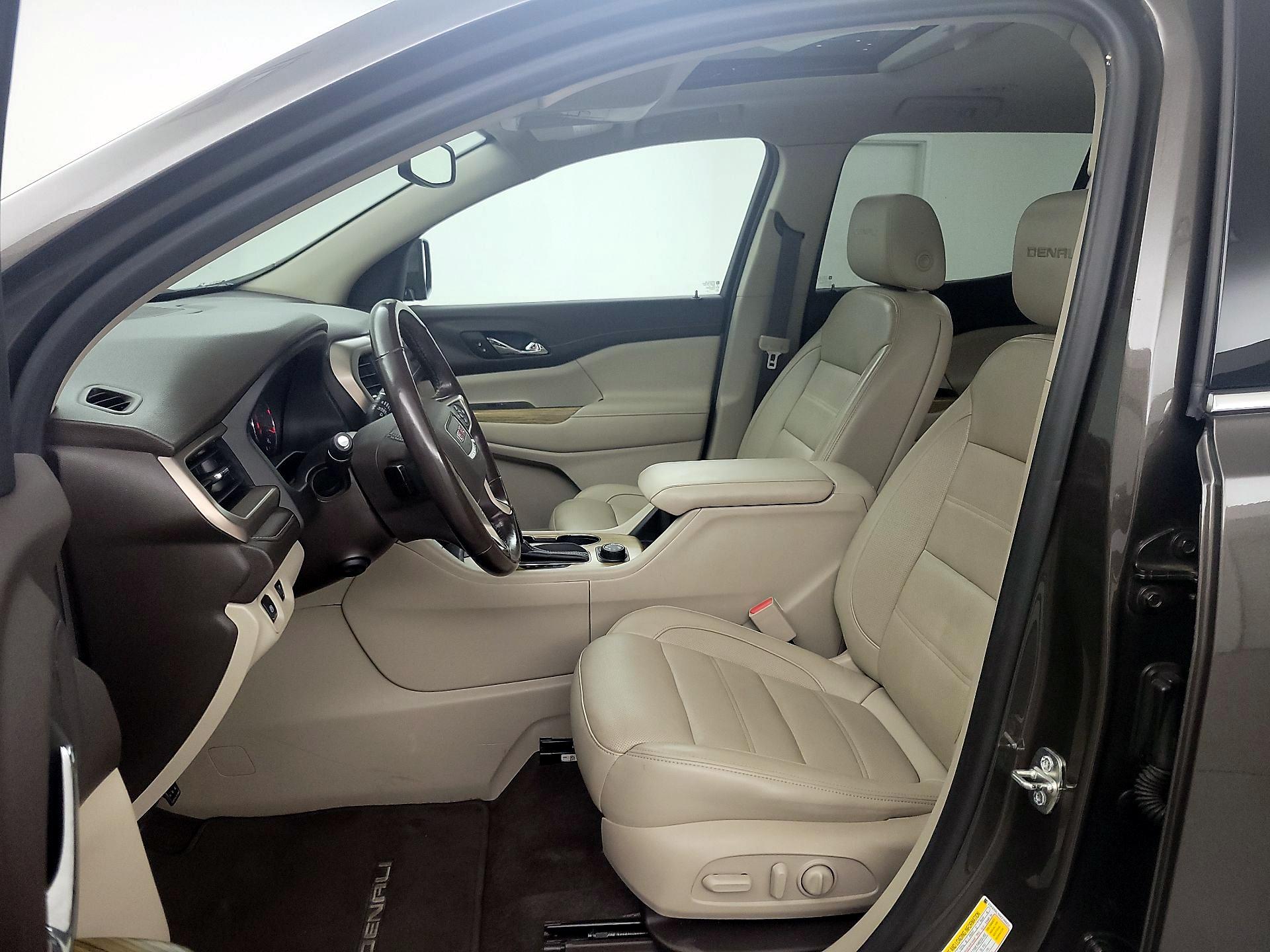 Thumbnail: 2019 GMC Acadia - 11
