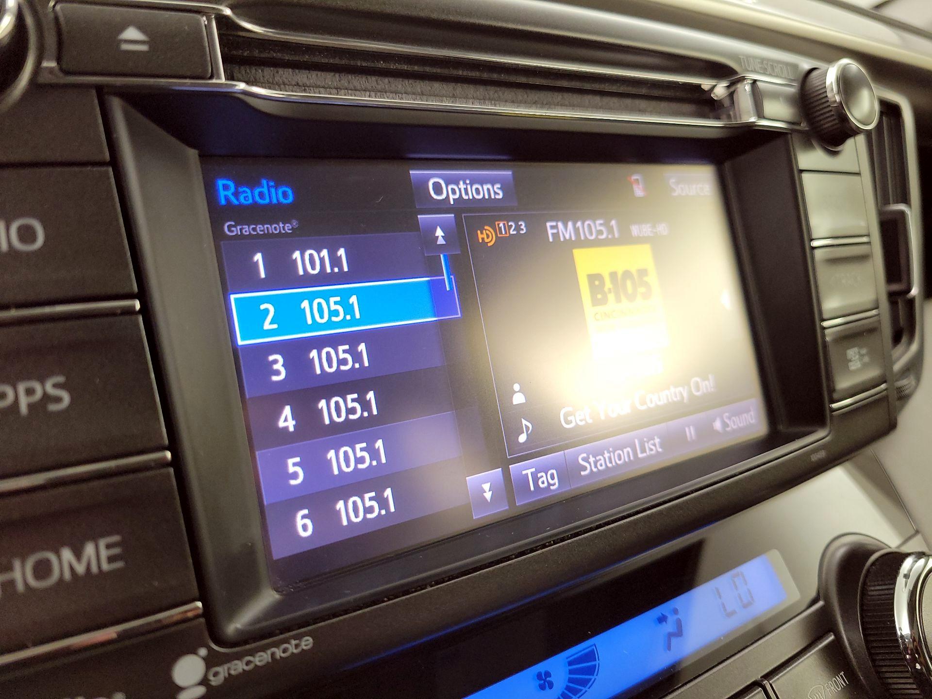Thumbnail: 2015 Toyota RAV4 - 16