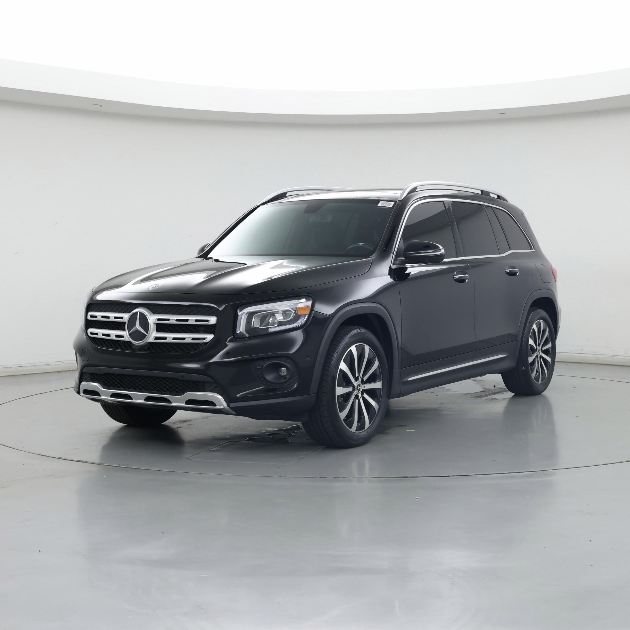 Thumbnail: 2021 Mercedes-Benz GLB - 4