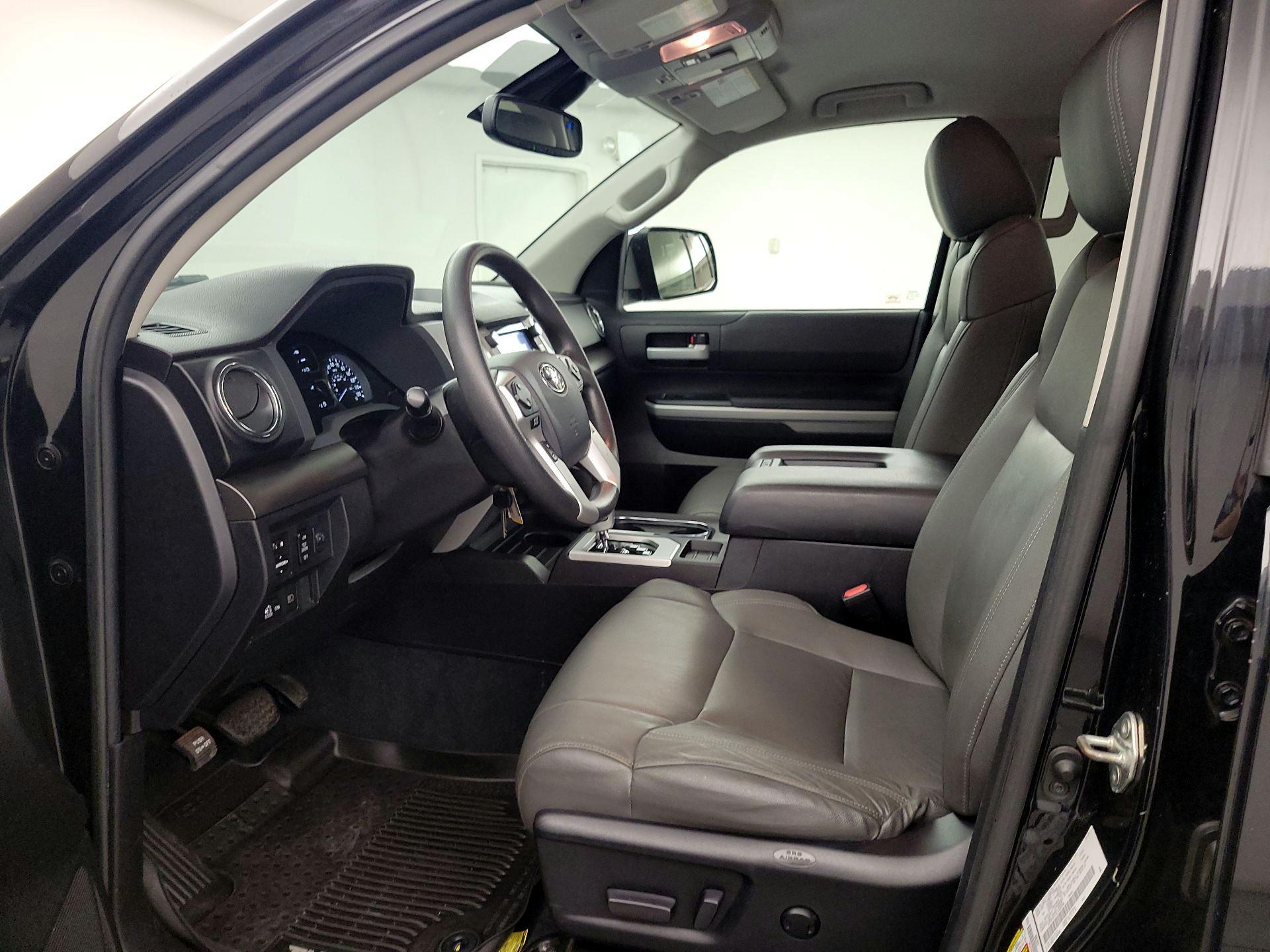 Thumbnail: 2020 Toyota Tundra - 11