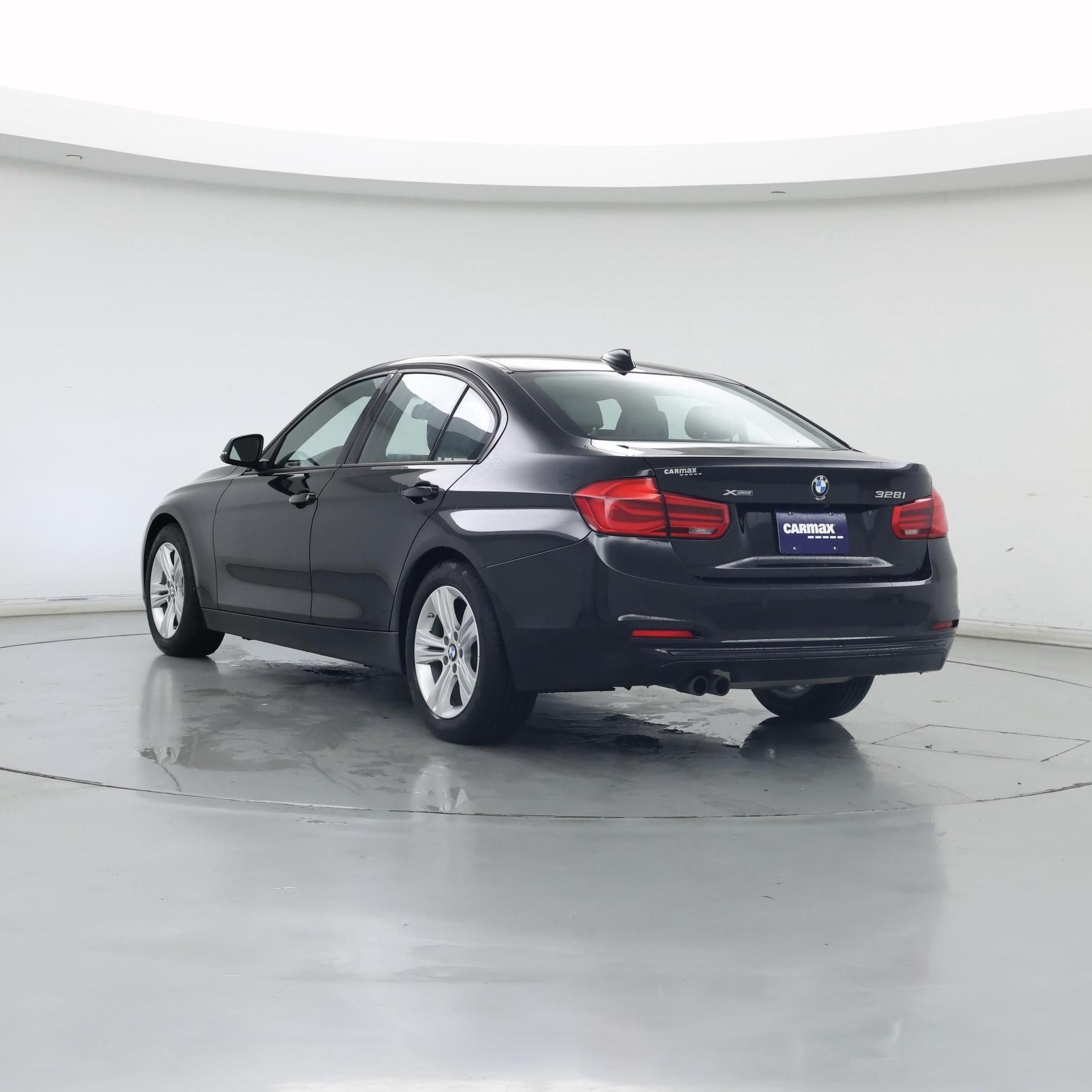 Thumbnail: 2016 BMW 3 Series - 2