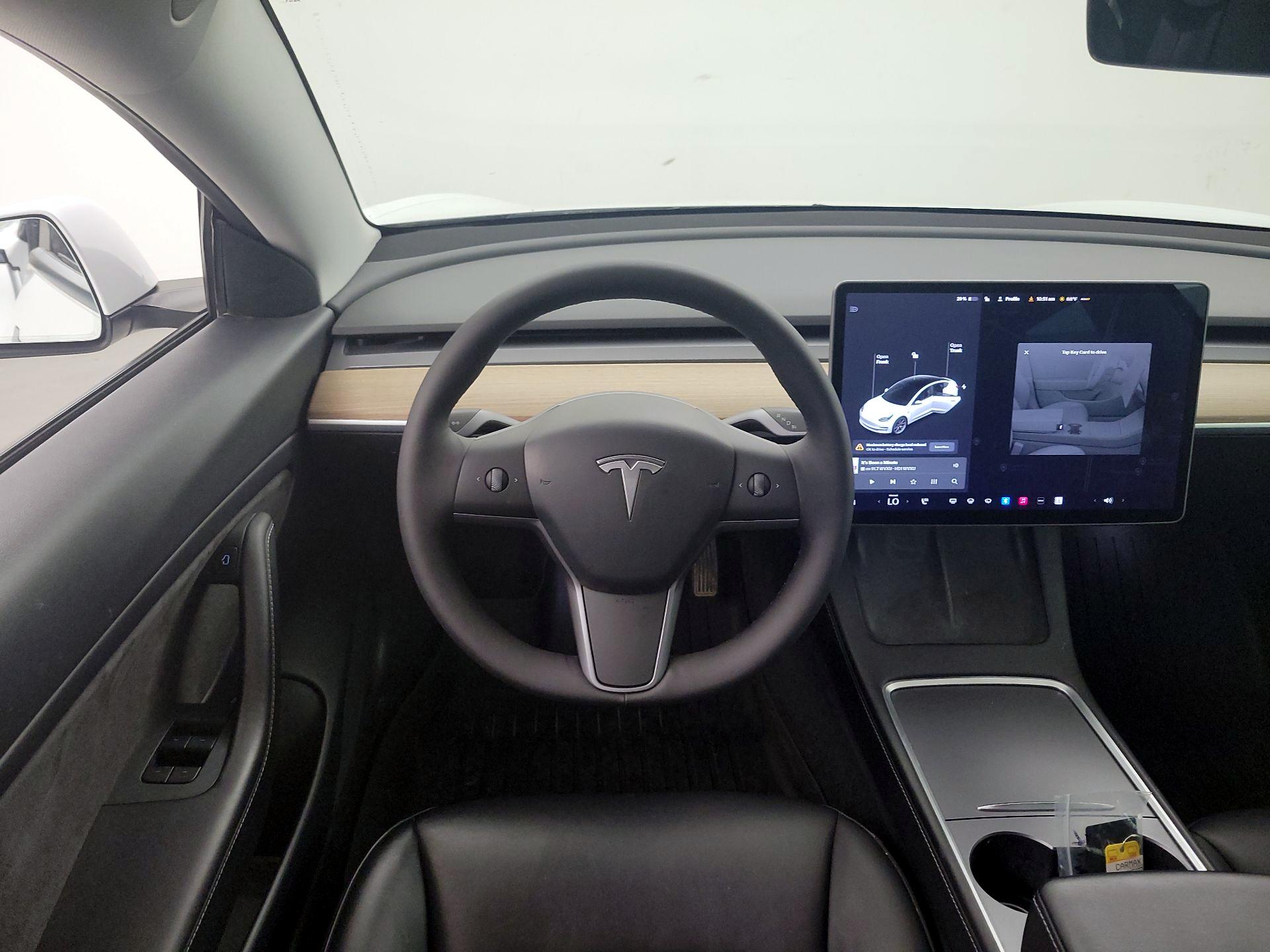 Thumbnail: 2021 Tesla Model 3 - 10