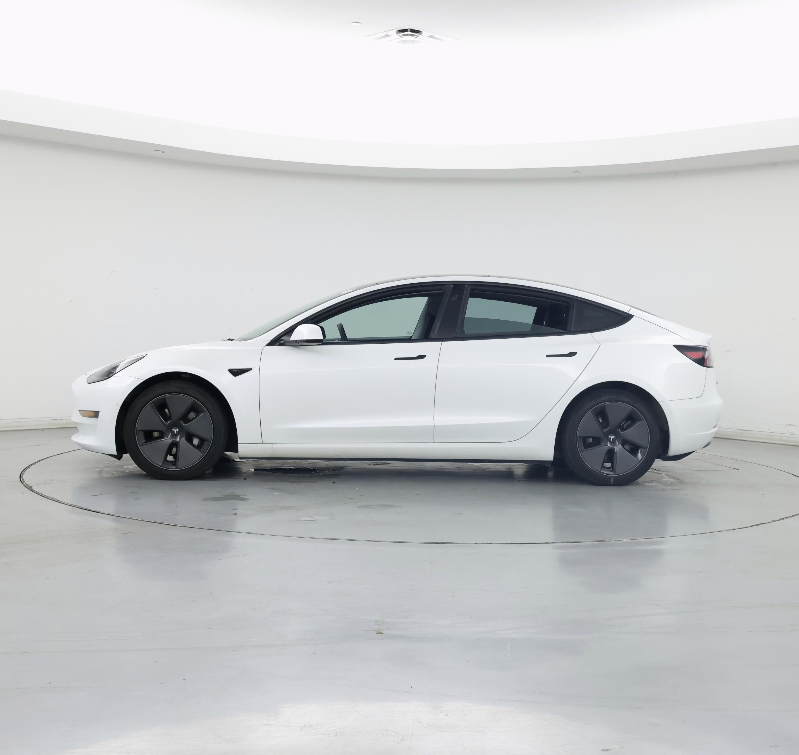 Thumbnail: 2021 Tesla Model 3 - 3