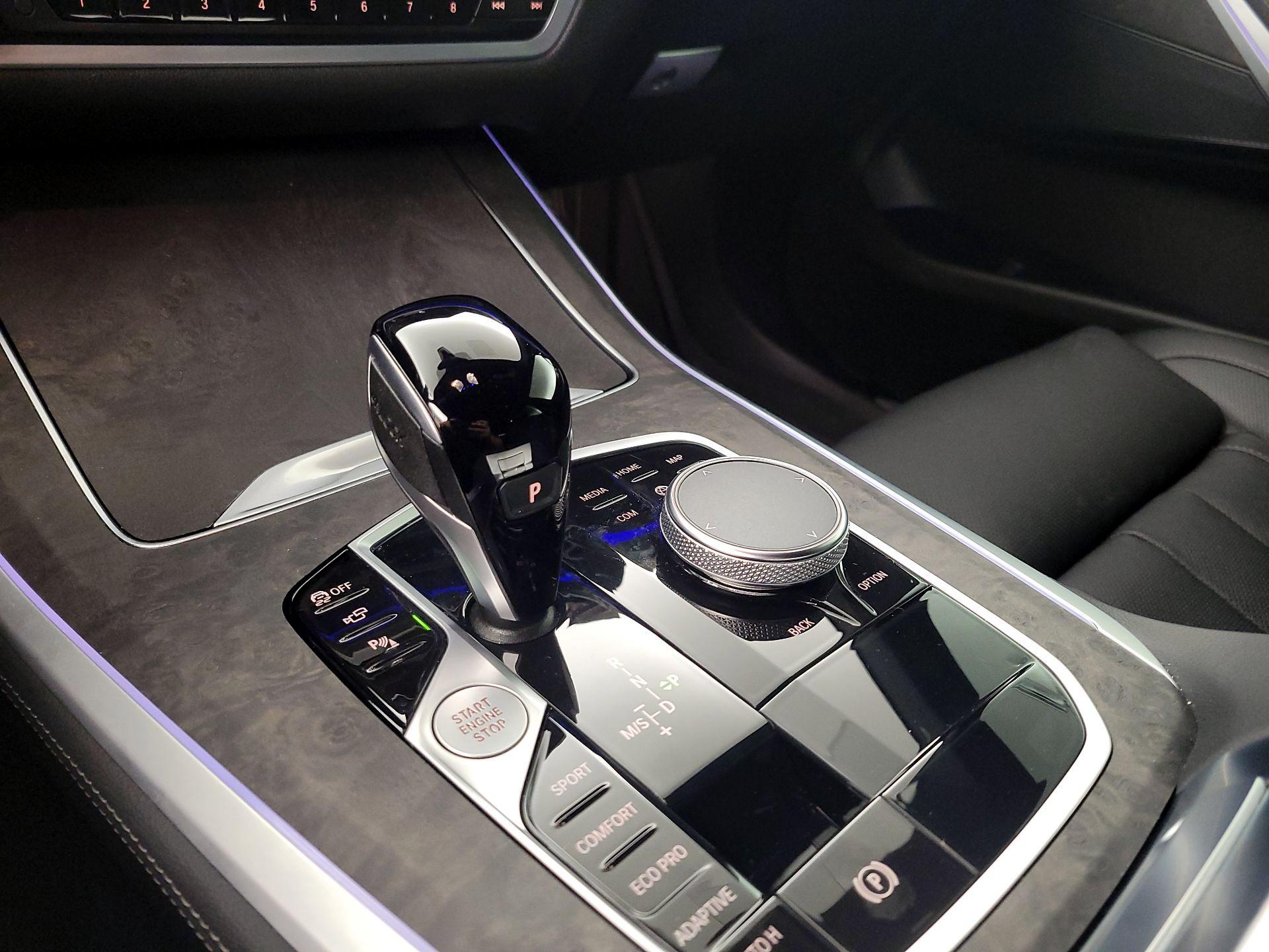 Thumbnail: 2022 BMW X5 - 18