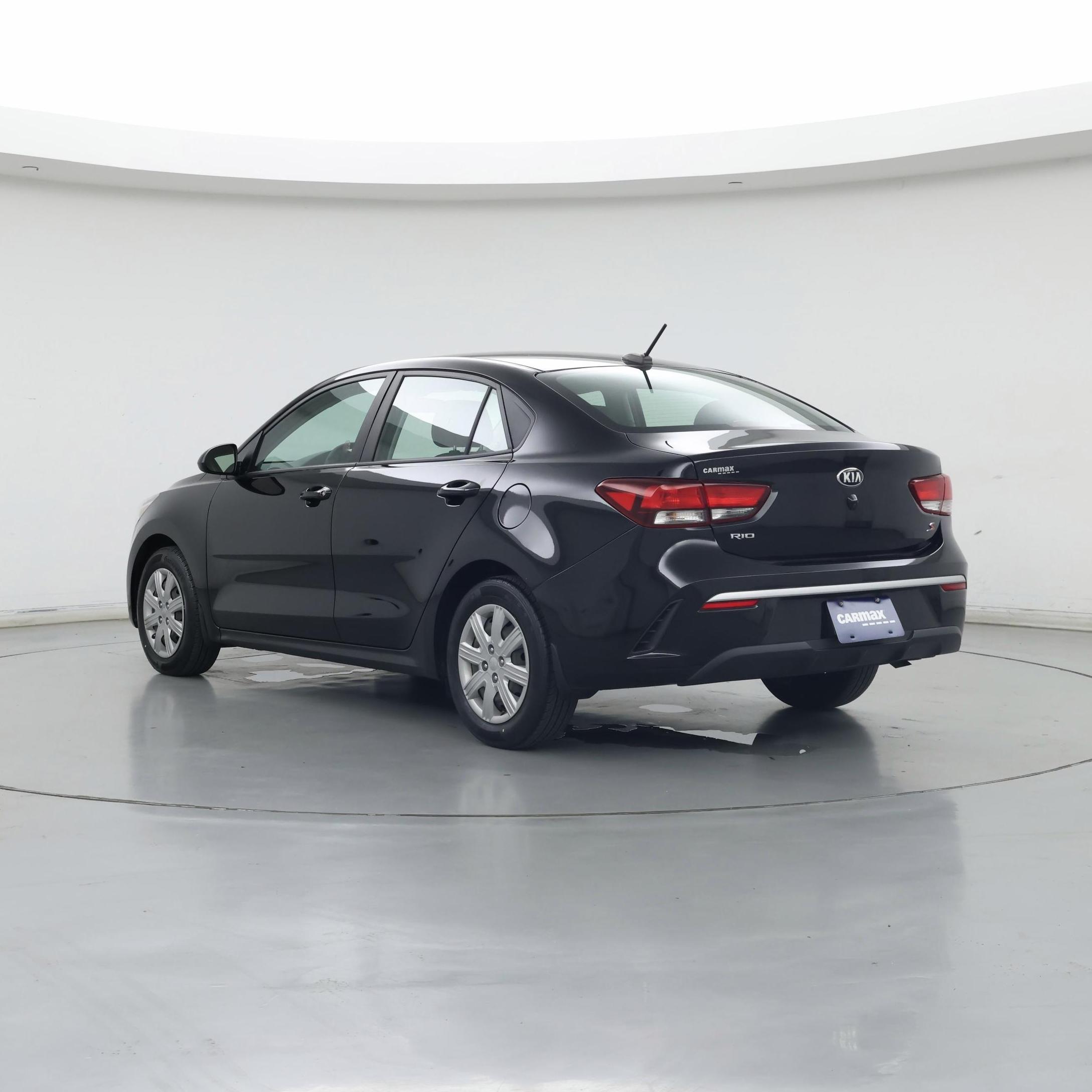 Thumbnail: 2021 Kia Rio - 2