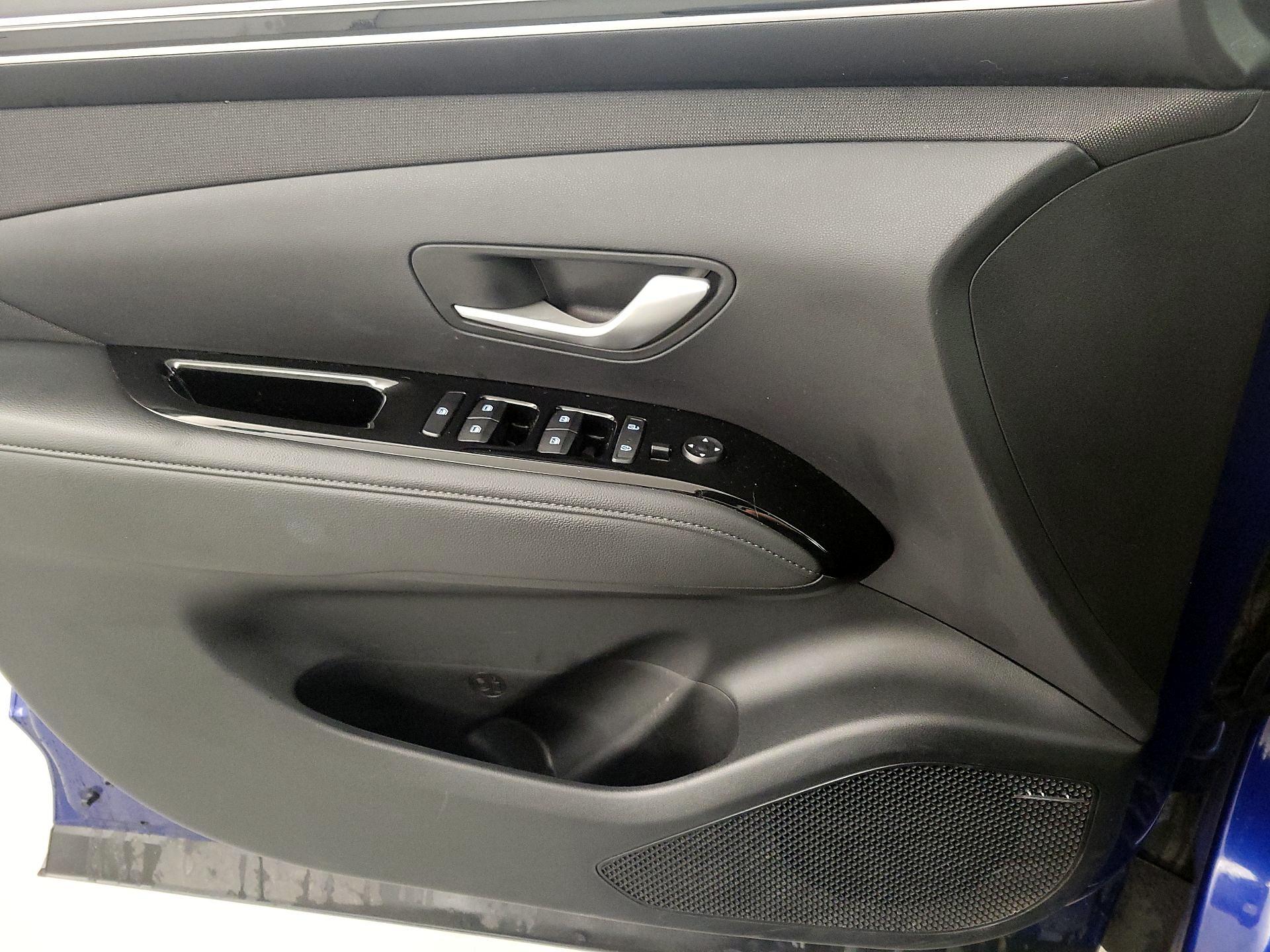 Thumbnail: 2022 Hyundai Tucson - 12