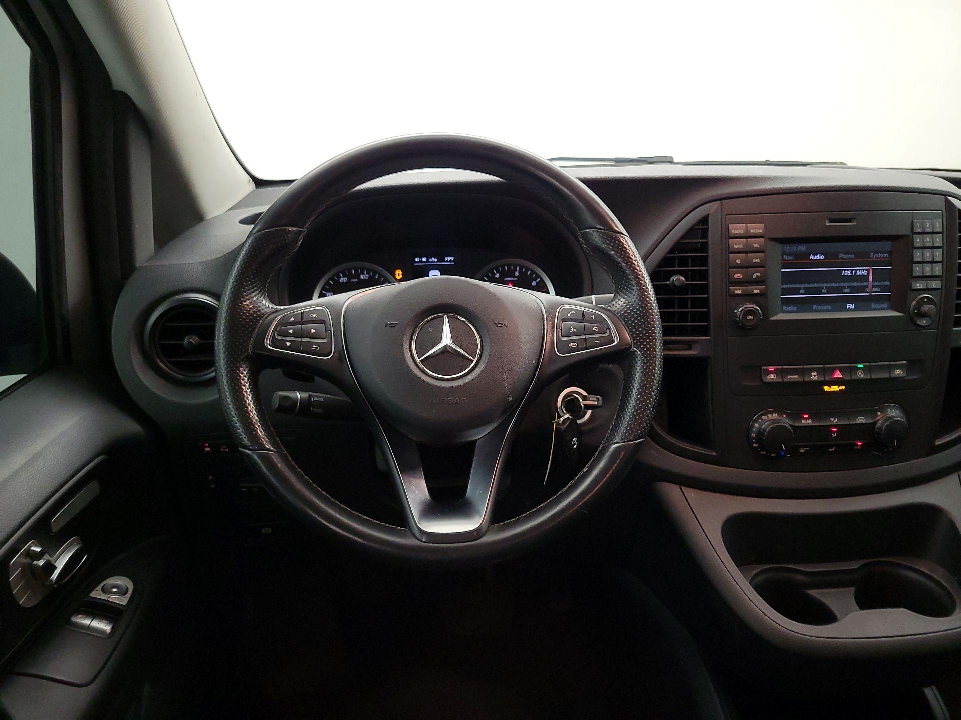 Thumbnail: 2020 Mercedes-Benz Metris - 10