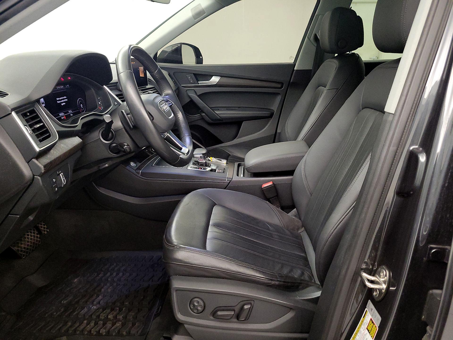 Thumbnail: 2019 Audi Q5 - 11