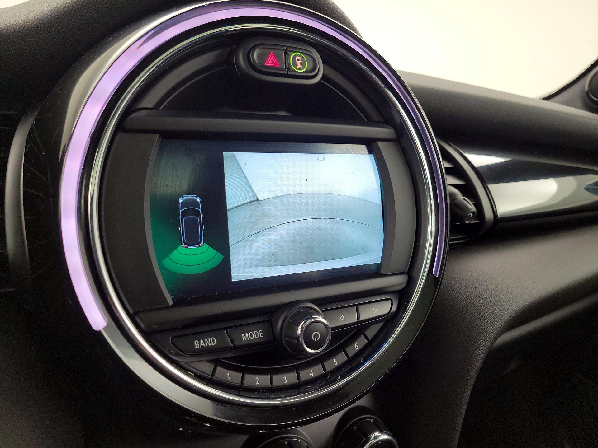 Thumbnail: 2020 MINI Cooper Hardtop - 14