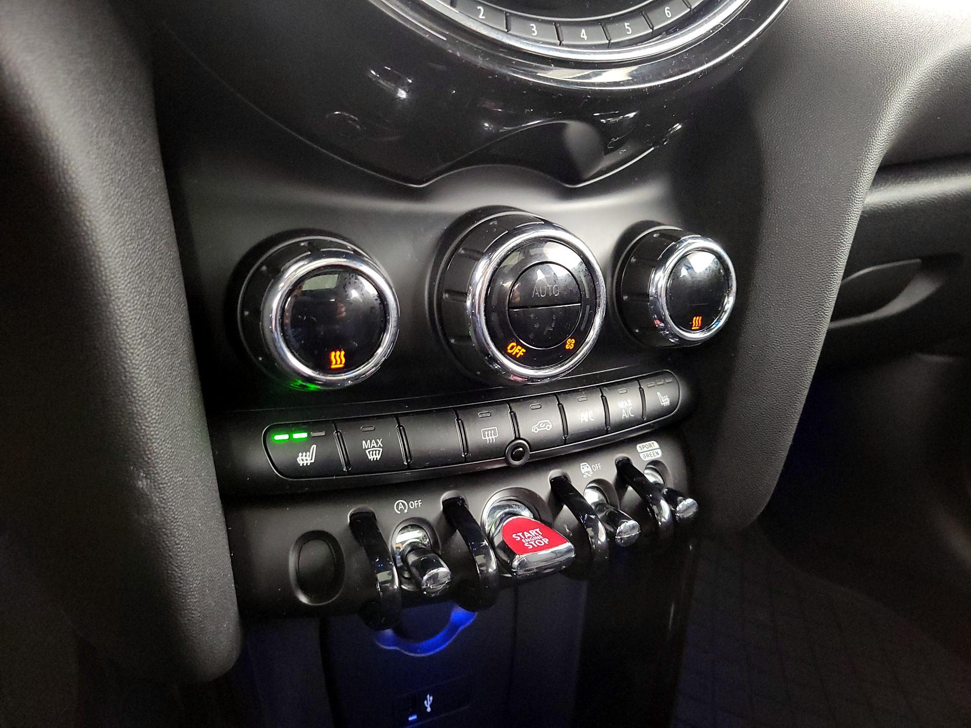 Thumbnail: 2020 MINI Cooper Hardtop - 16