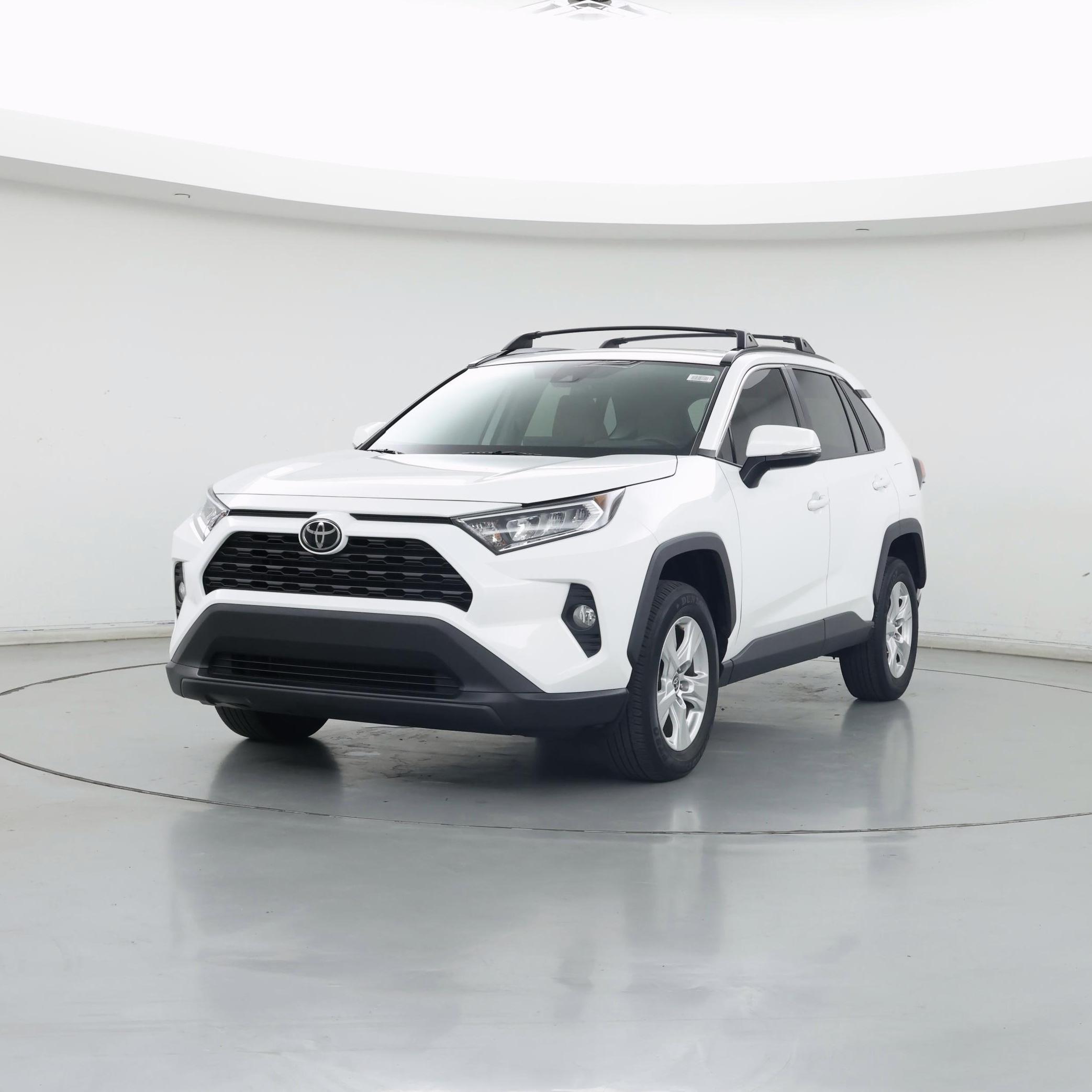 Thumbnail: 2021 Toyota RAV4 - 4