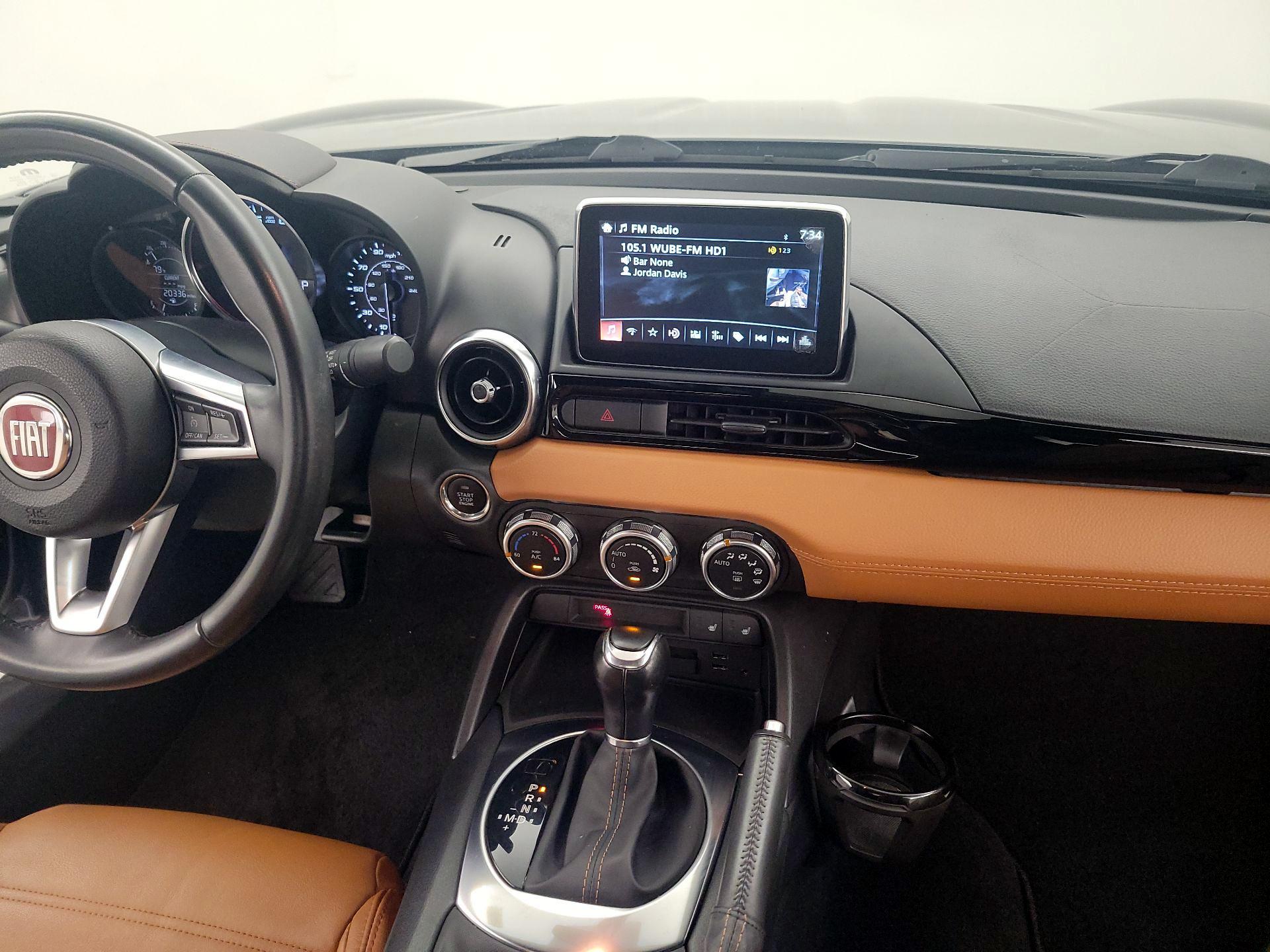 Thumbnail: 2018 Fiat 124 Spider - 9