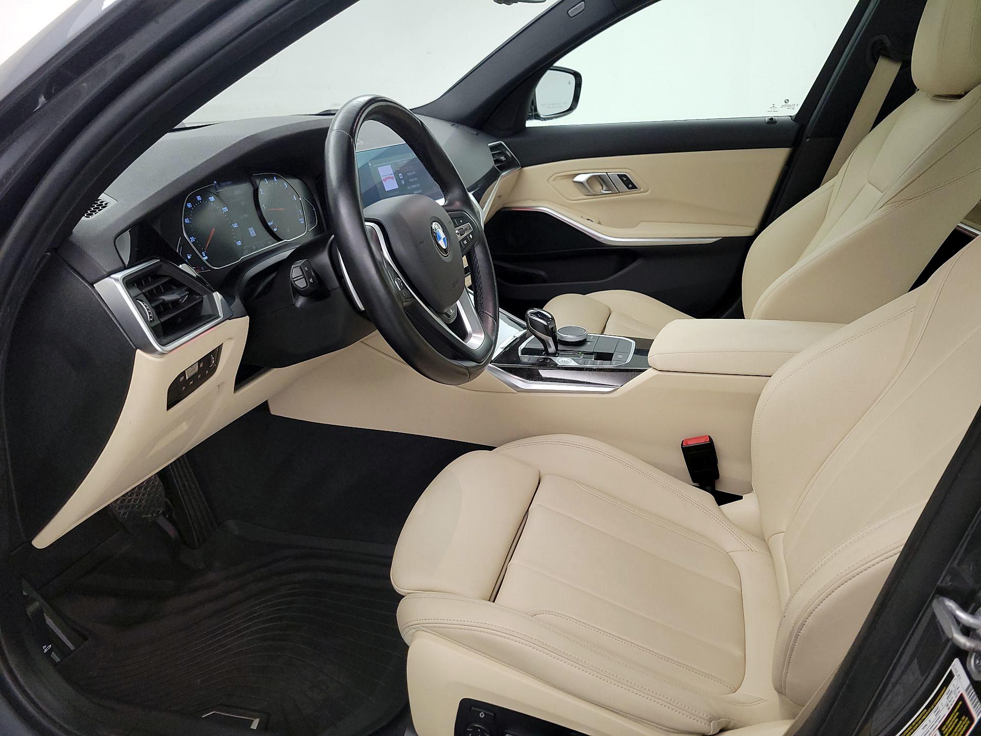 Thumbnail: 2021 BMW 3 Series - 11