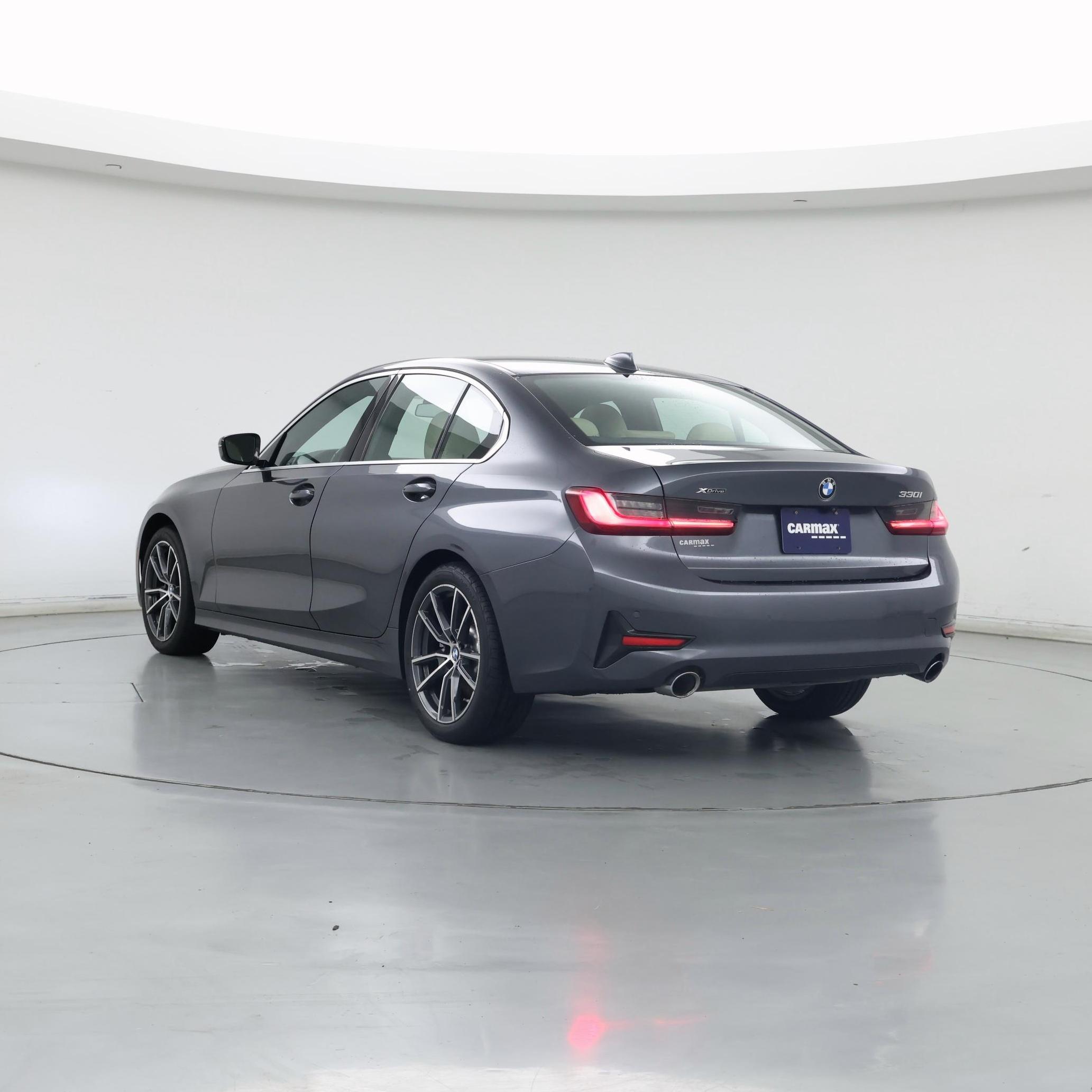 Thumbnail: 2021 BMW 3 Series - 2