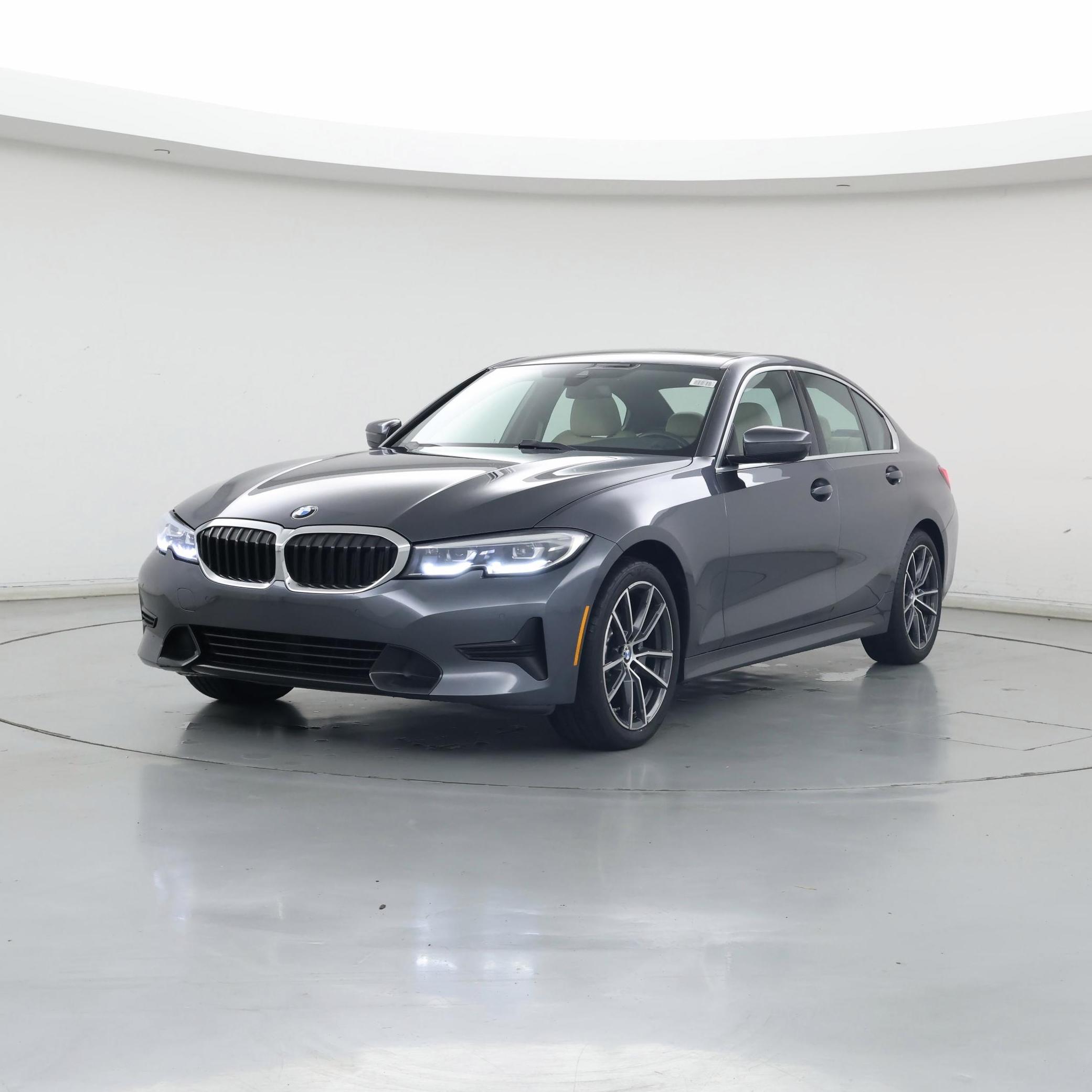Thumbnail: 2021 BMW 3 Series - 4