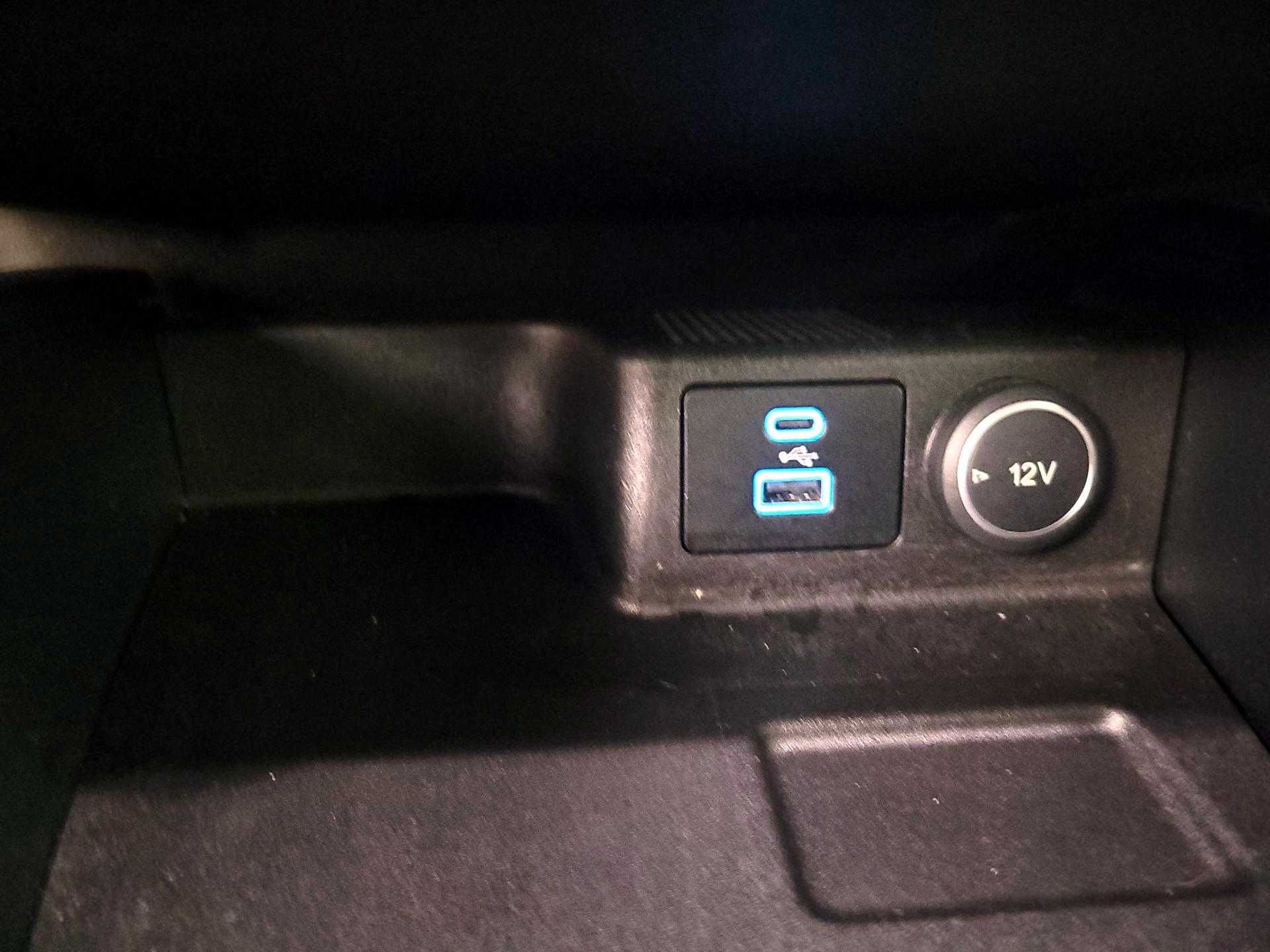 Thumbnail: 2020 Ford Escape - 18