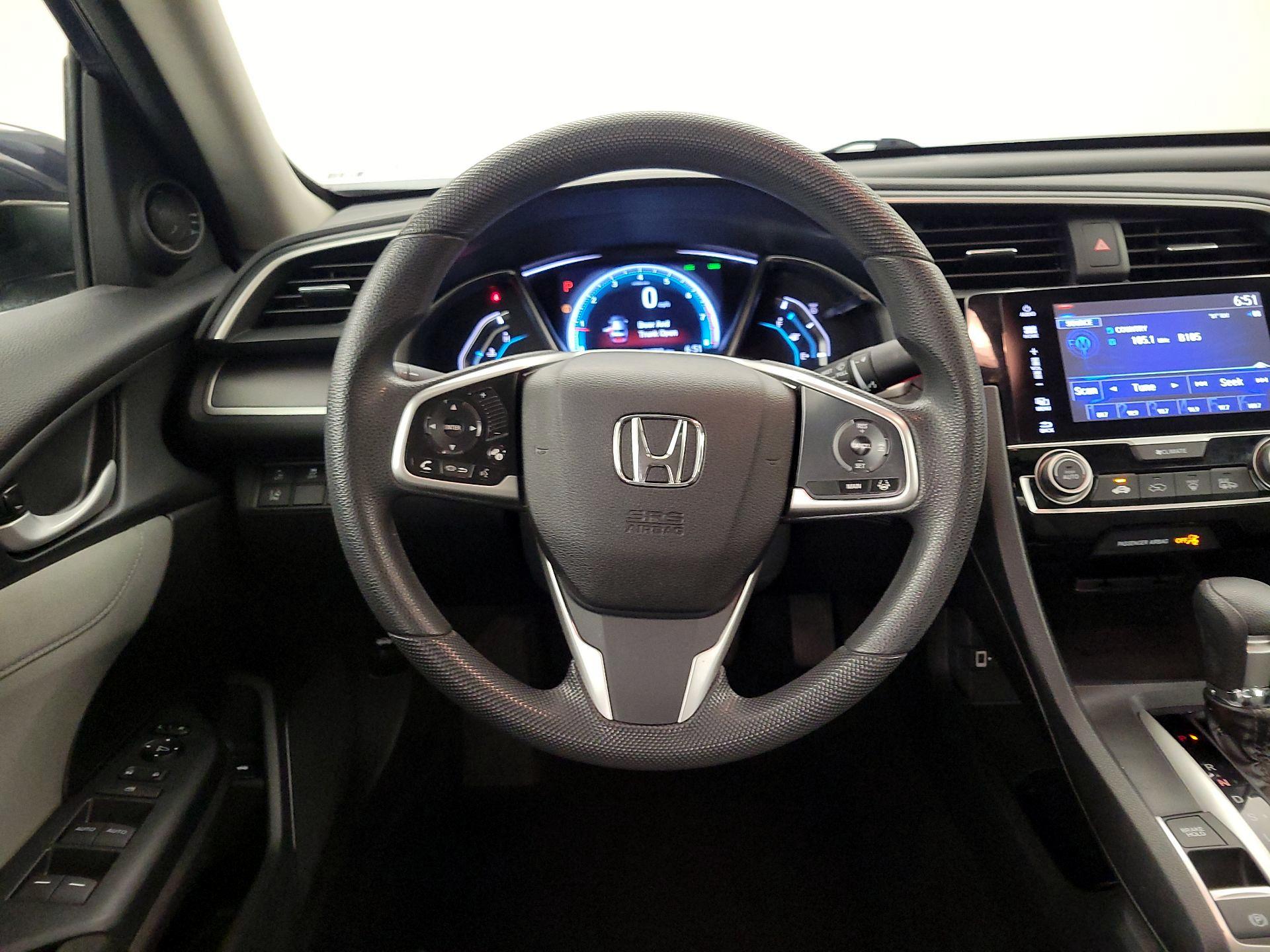 Thumbnail: 2016 Honda Civic - 10