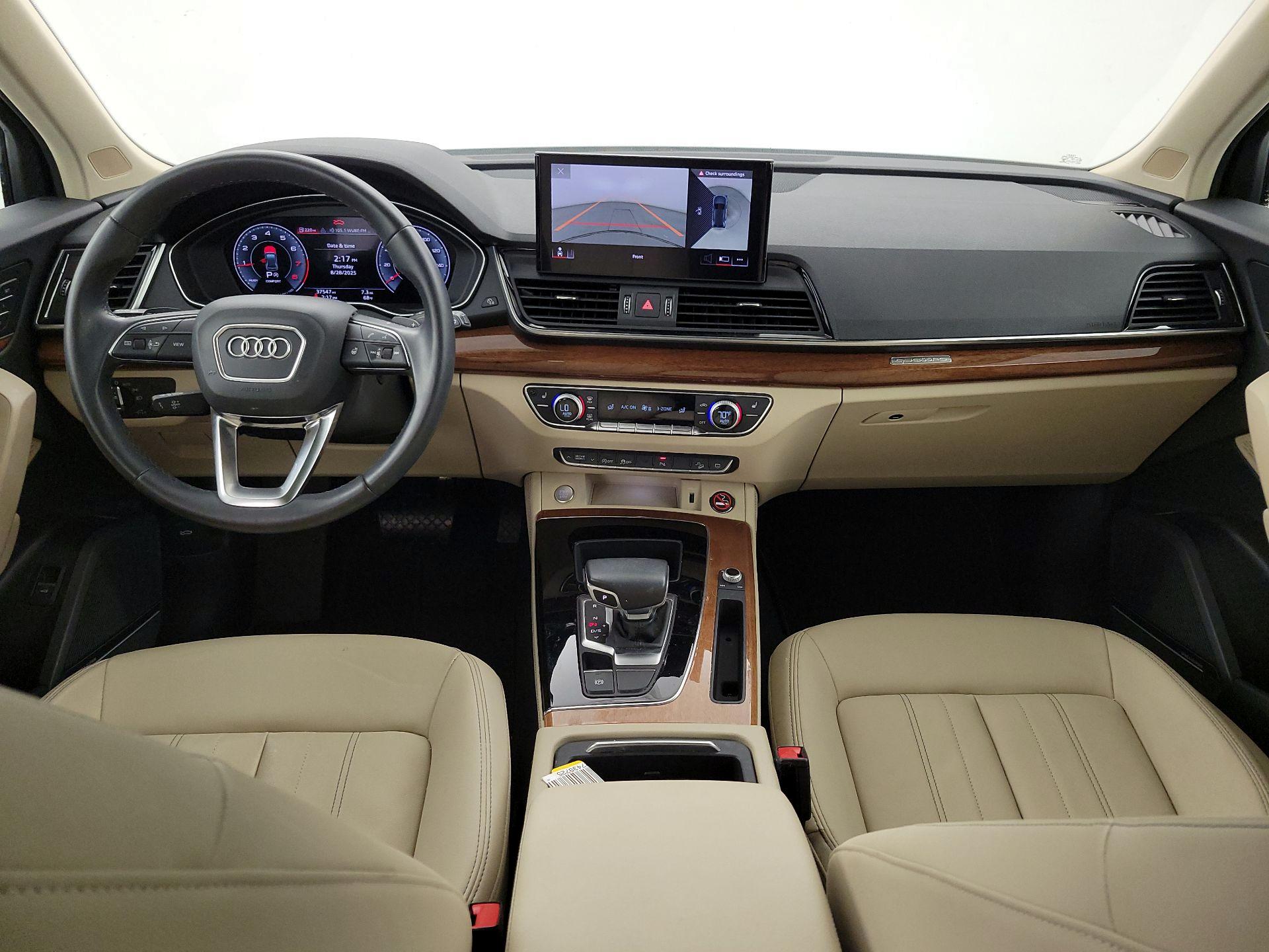 Thumbnail: 2022 Audi Q5 - 9