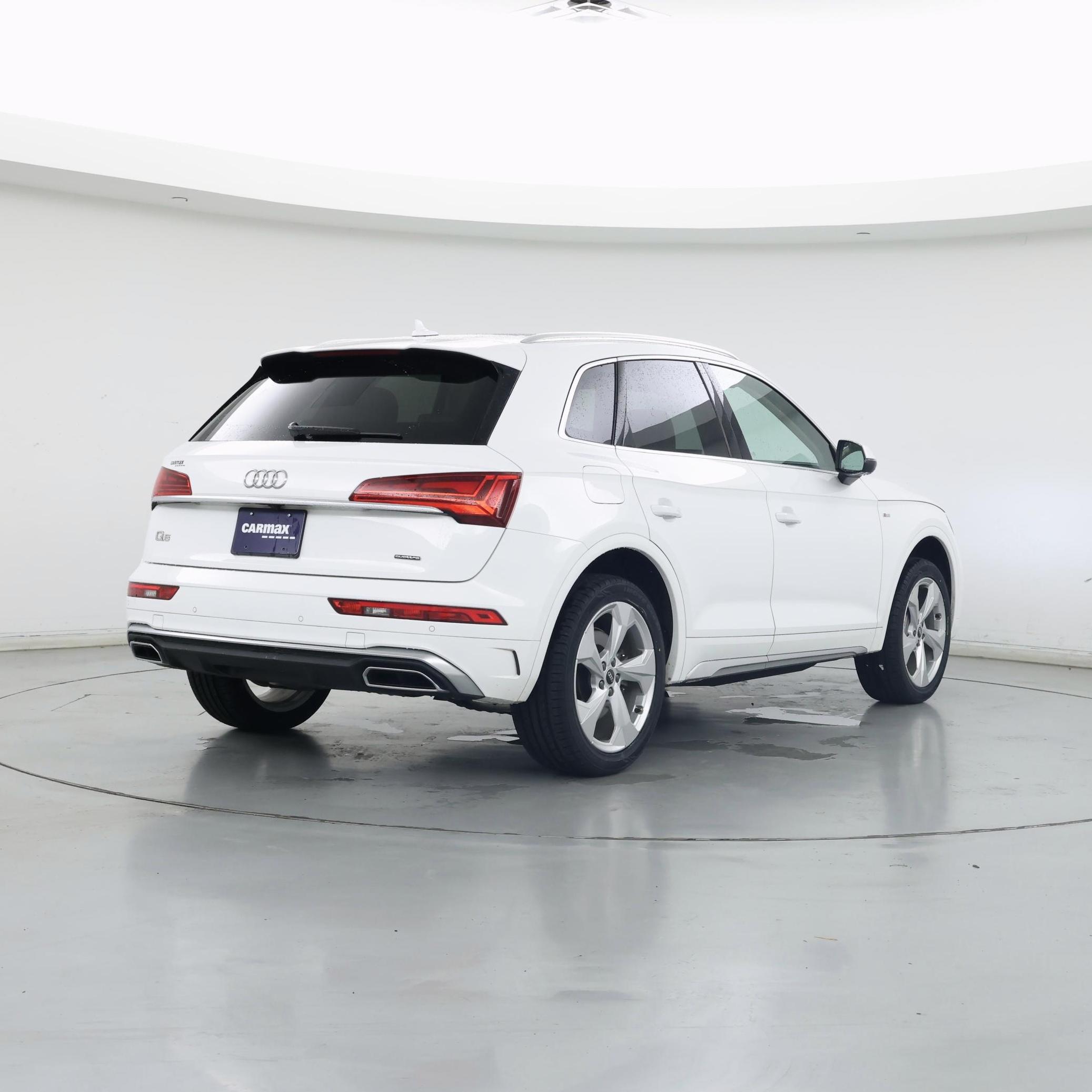 Thumbnail: 2022 Audi Q5 - 8