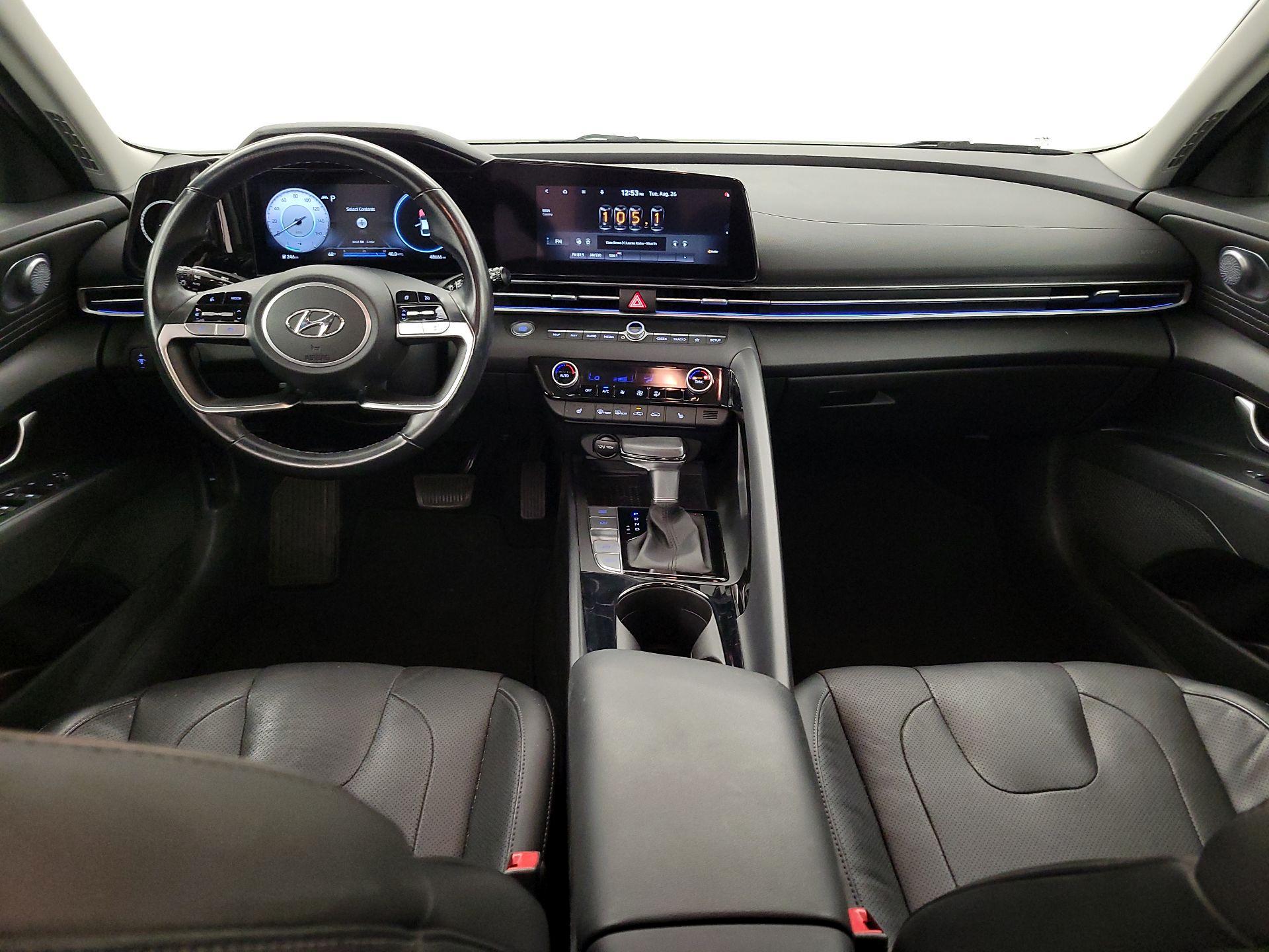 Thumbnail: 2022 Hyundai Elantra - 9