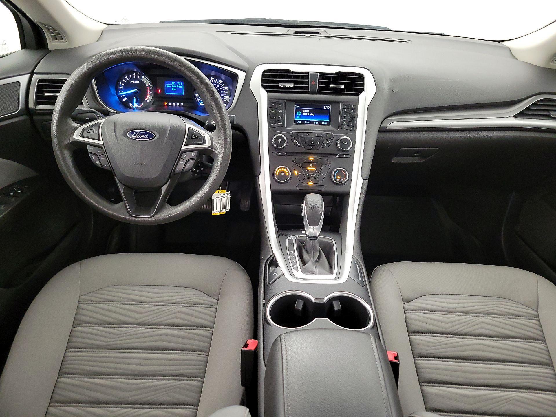 Thumbnail: 2016 Ford Fusion - 9