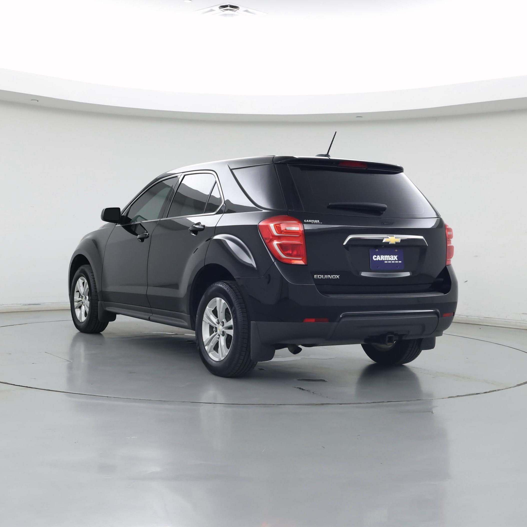 Thumbnail: 2017 Chevrolet Equinox - 2