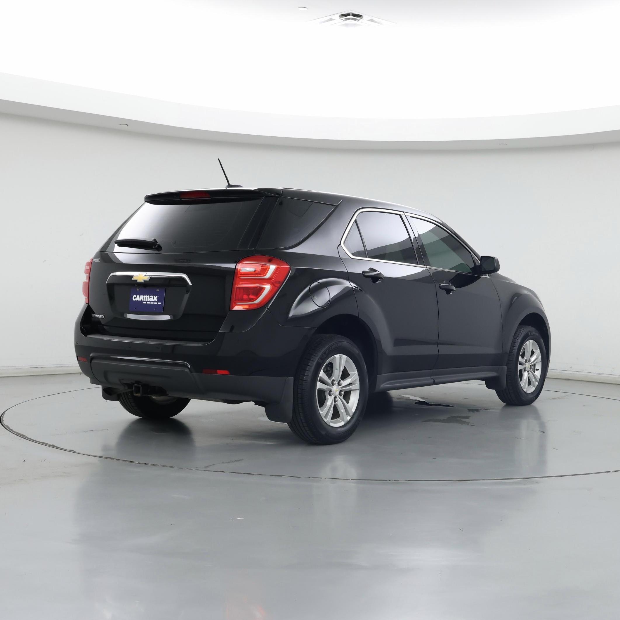 Thumbnail: 2017 Chevrolet Equinox - 8