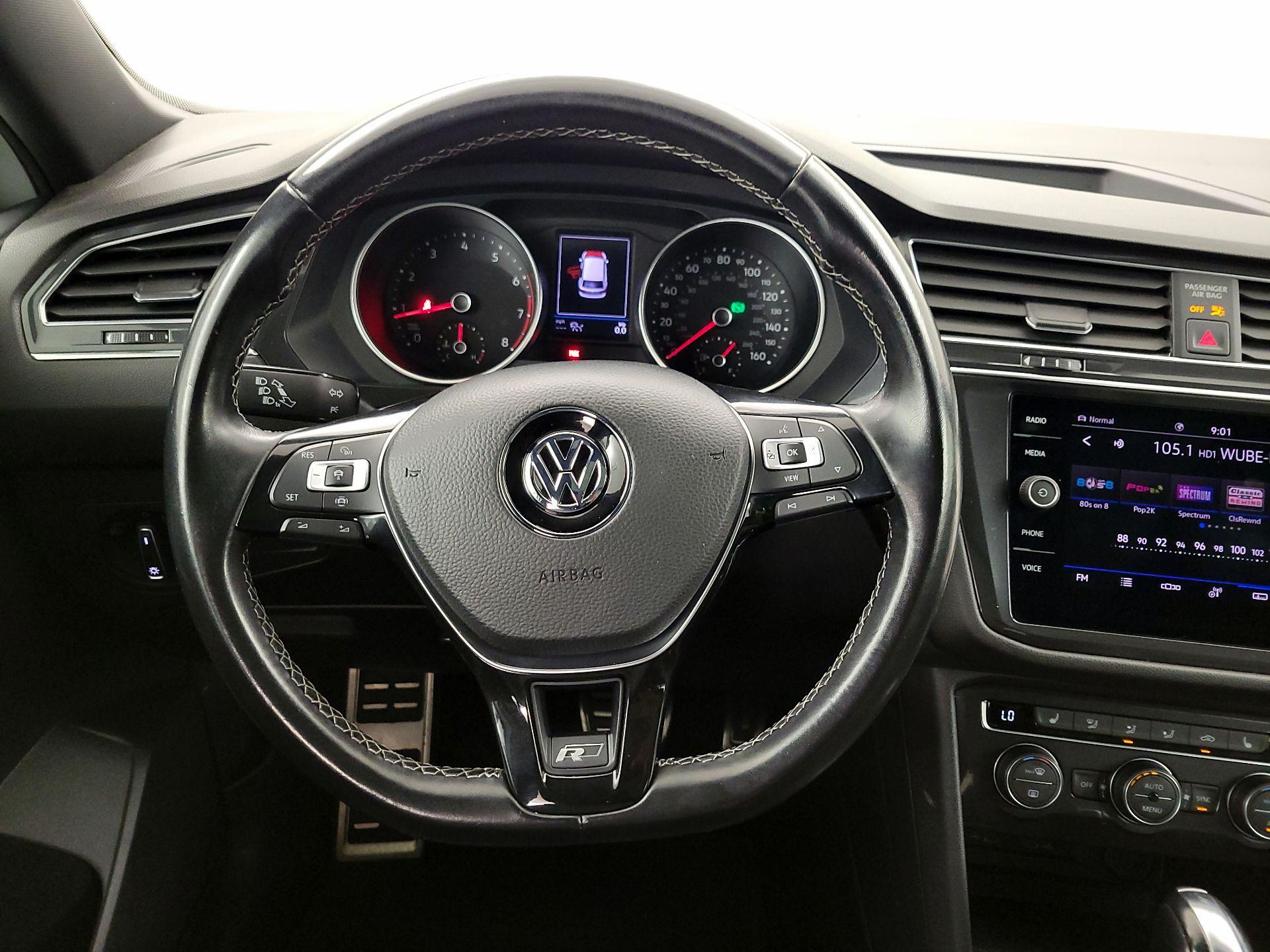 Thumbnail: 2021 Volkswagen Tiguan - 10