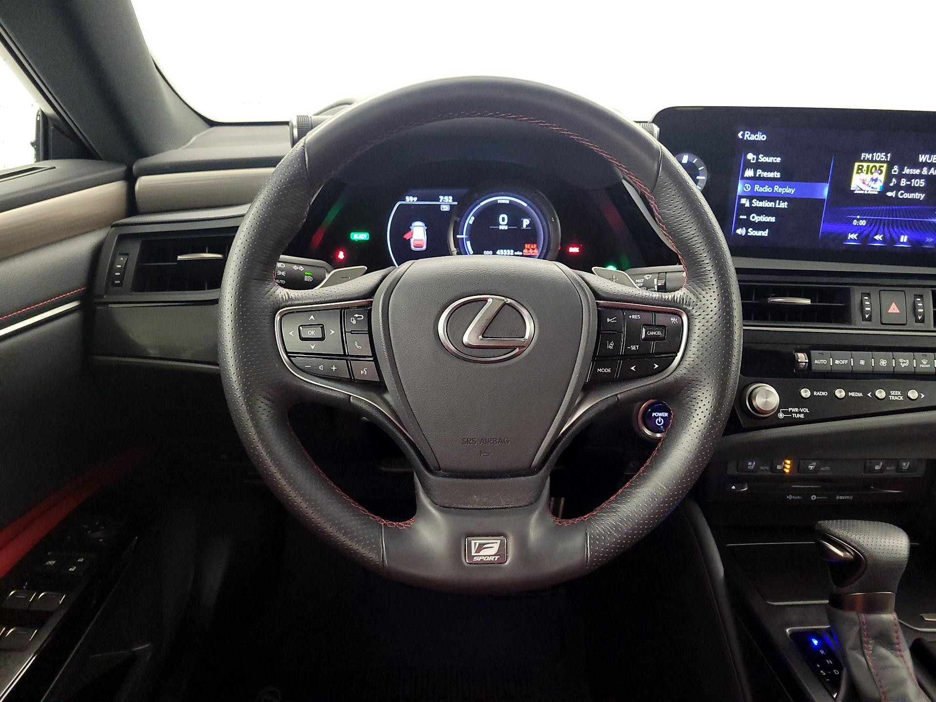 Thumbnail: 2022 Lexus ES - 10