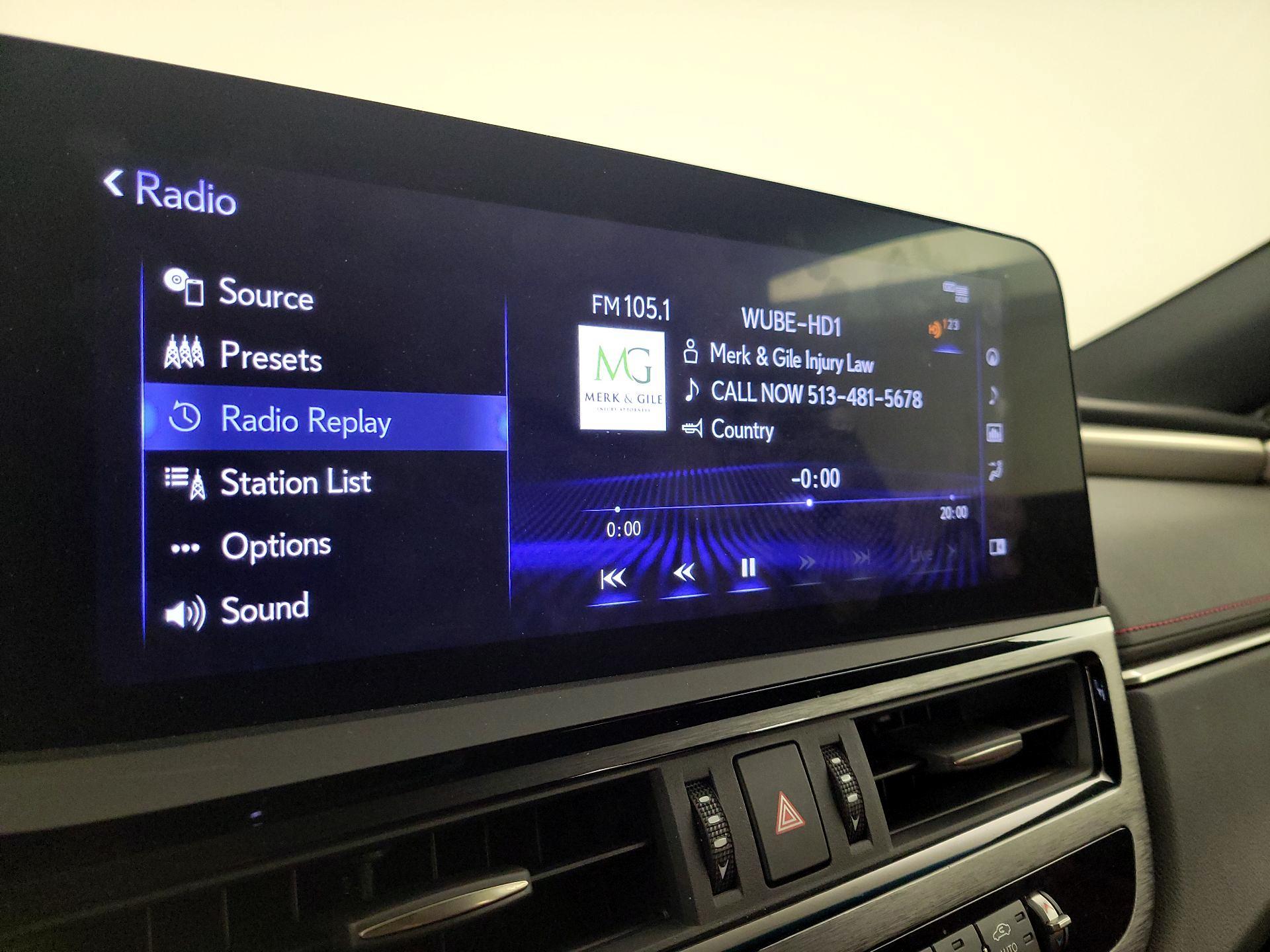 Thumbnail: 2022 Lexus ES - 15