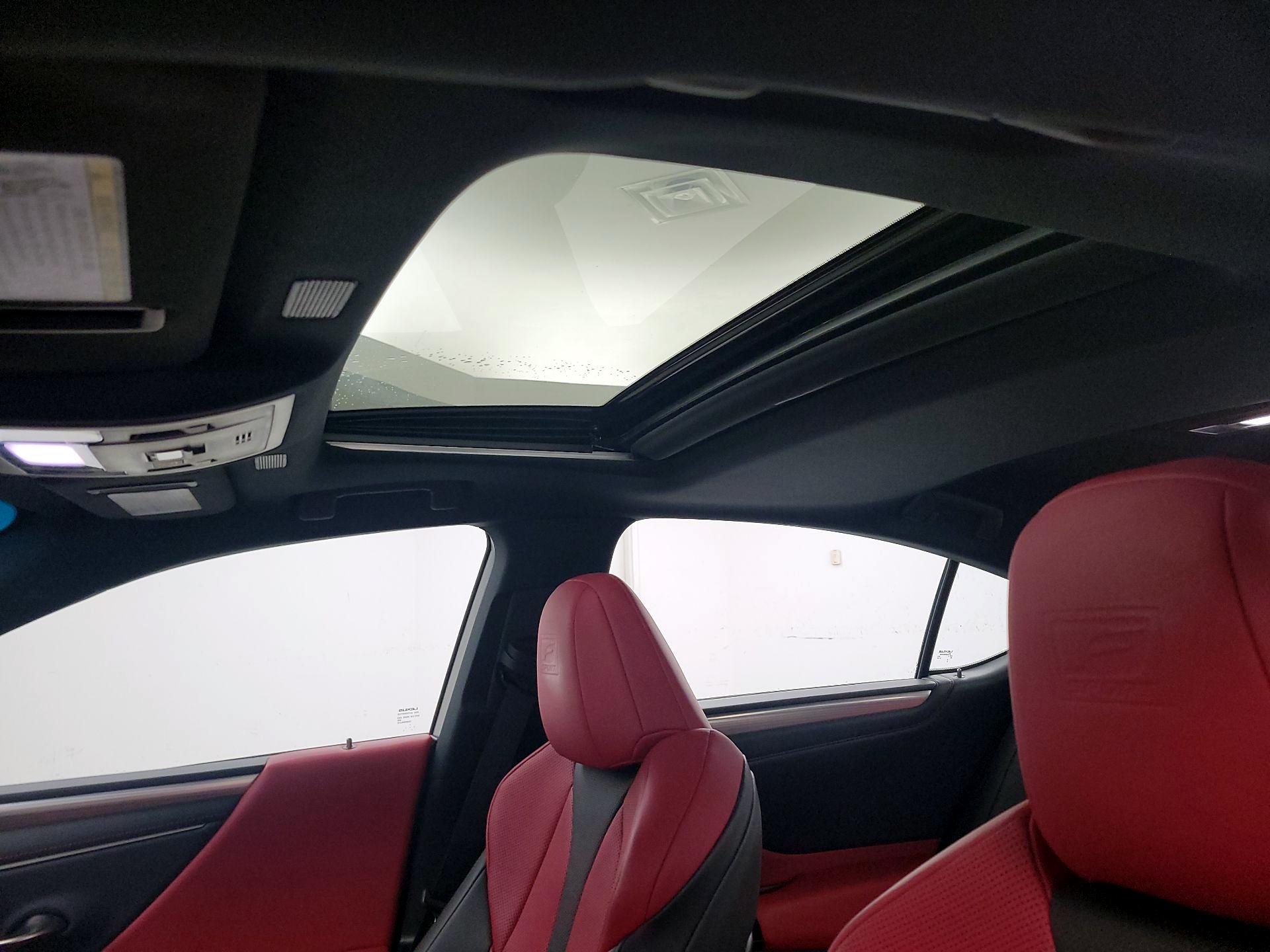 Thumbnail: 2022 Lexus ES - 19