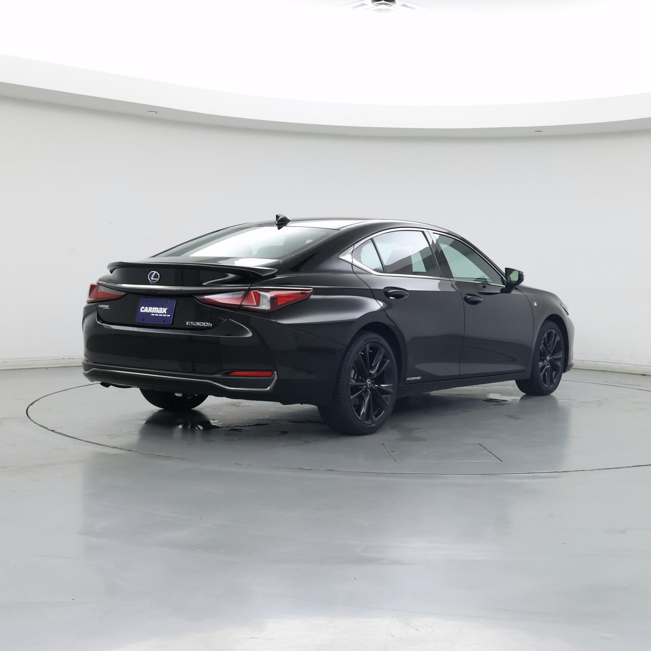 Thumbnail: 2022 Lexus ES - 8