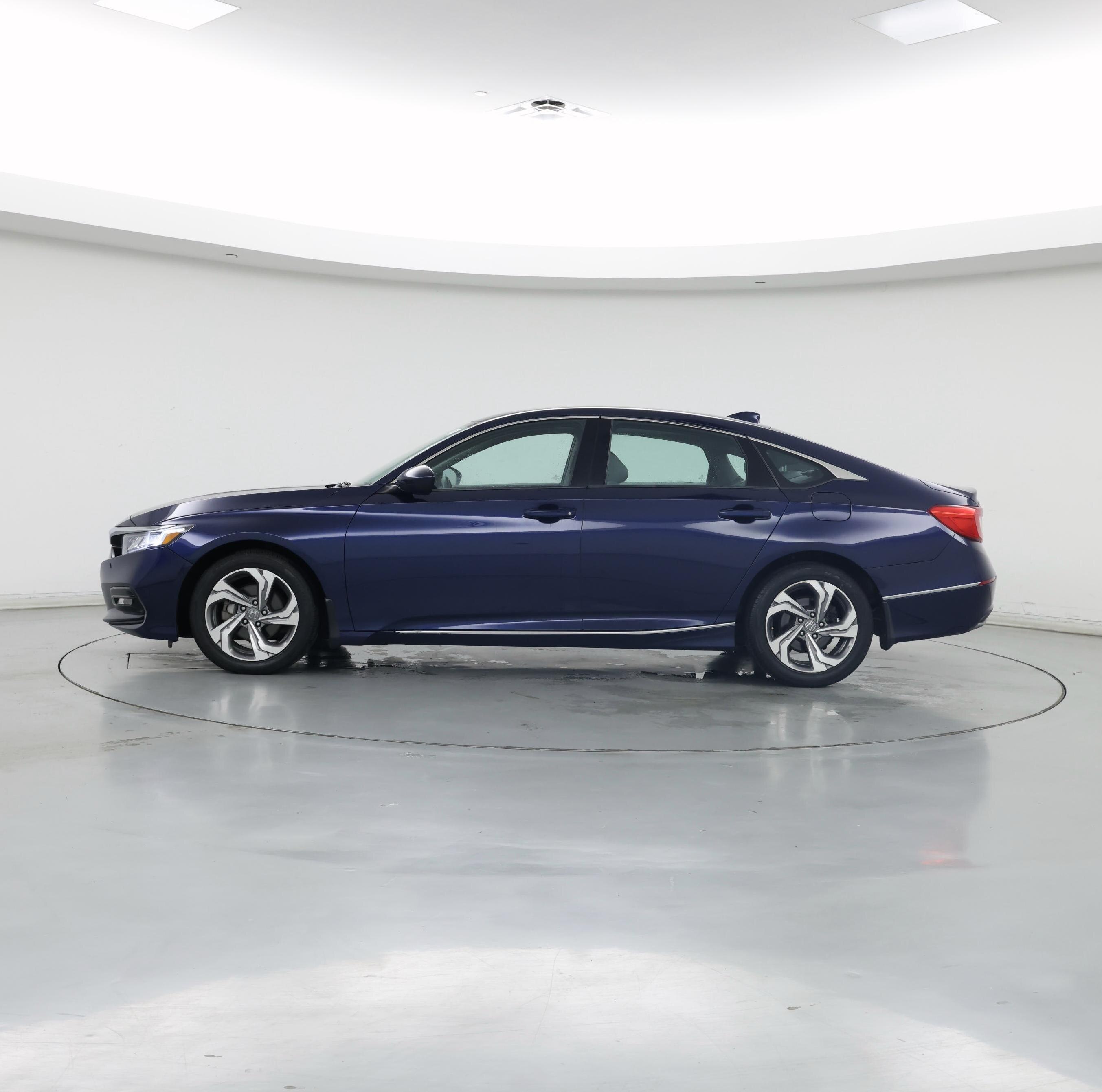 Thumbnail: 2018 Honda Accord - 3