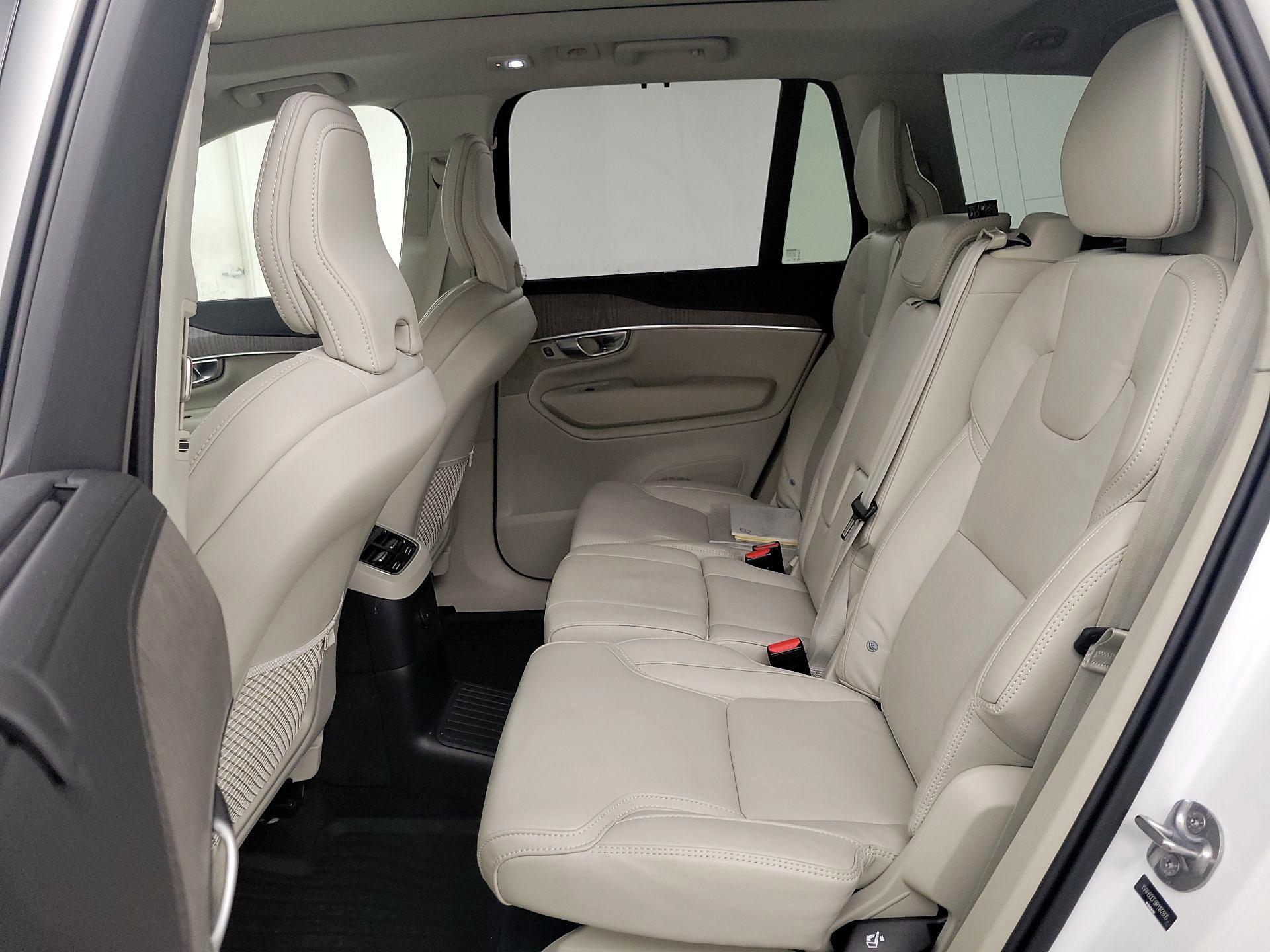 Thumbnail: 2024 Volvo XC90 - 20