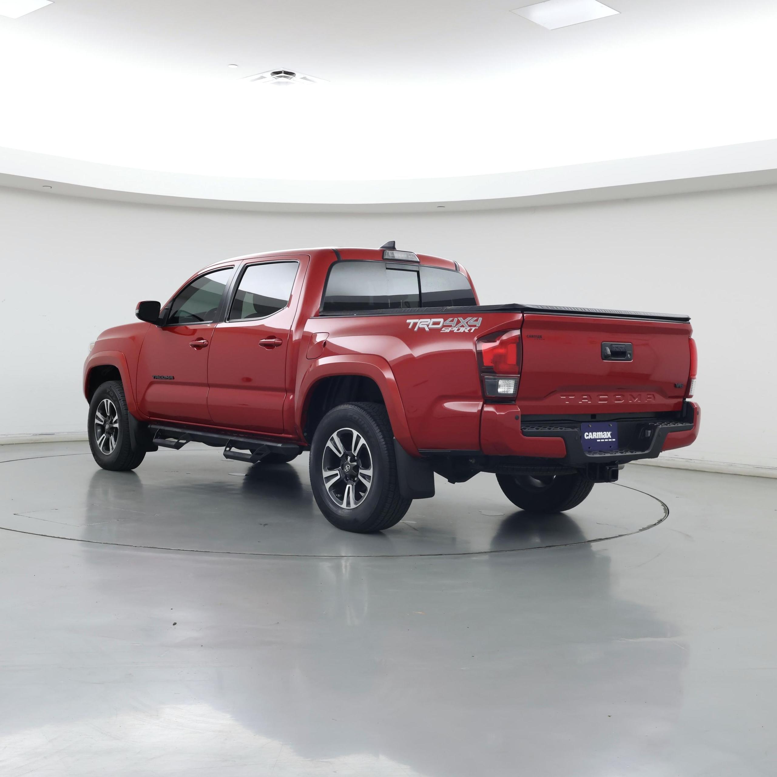 Thumbnail: 2019 Toyota Tacoma - 2