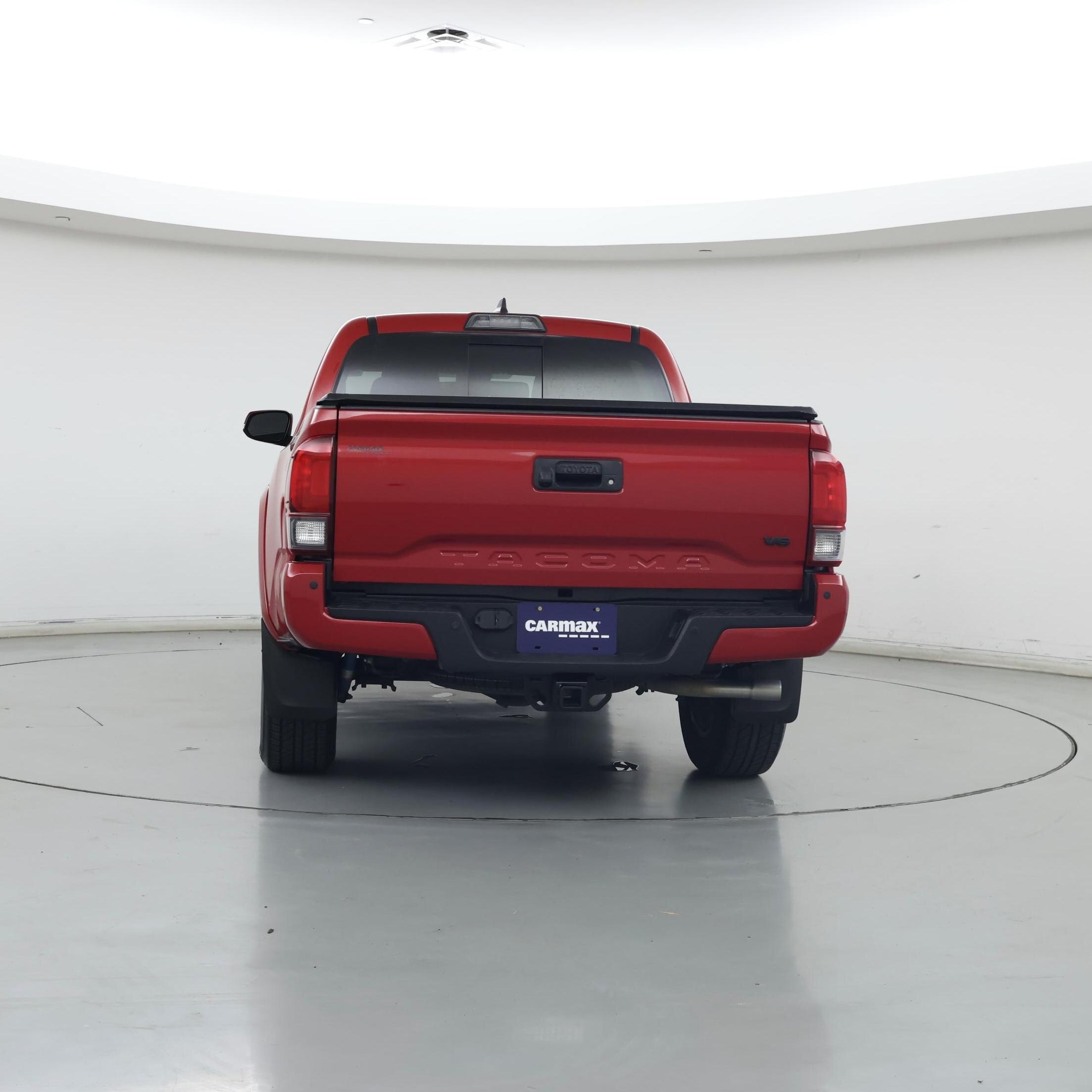 Thumbnail: 2019 Toyota Tacoma - 6